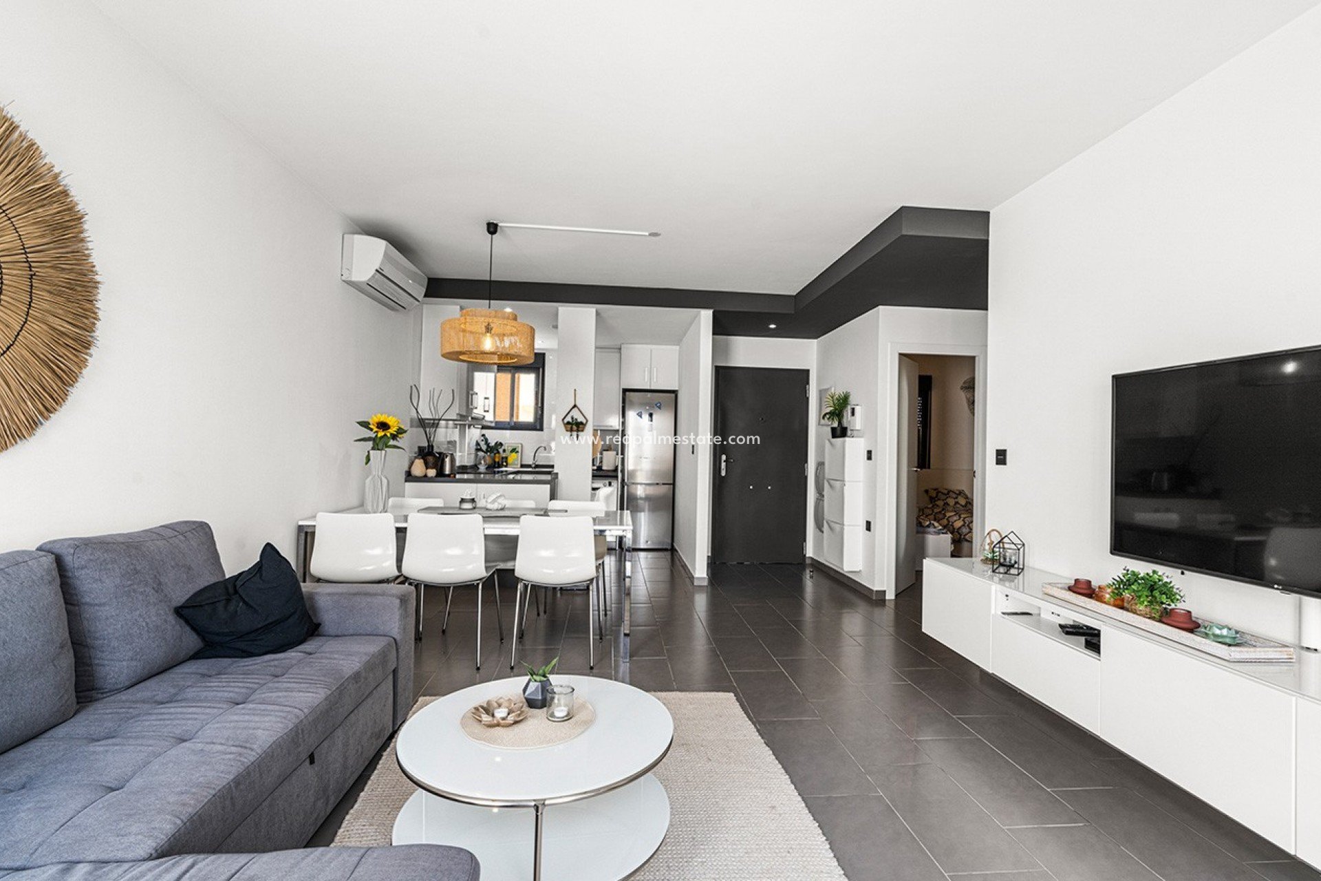 Resale - Apartments -
Orihuela Costa - La Zenia