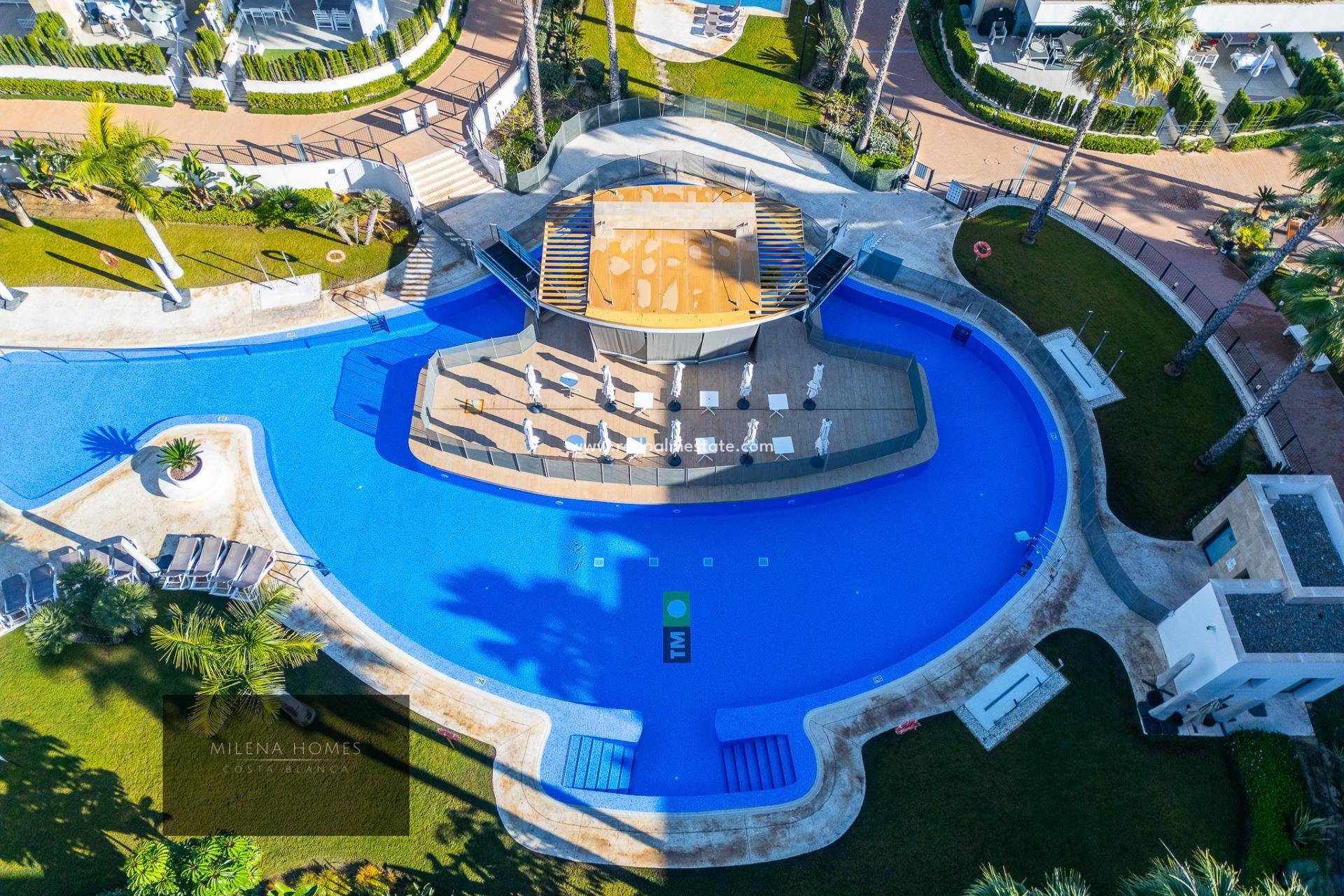 Resale - Apartments -
Orihuela Costa - La Zenia