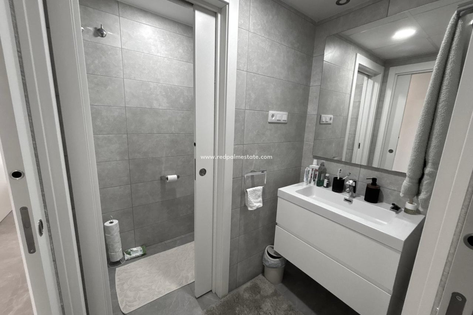 Resale - Apartments -
Orihuela Costa - La Zenia