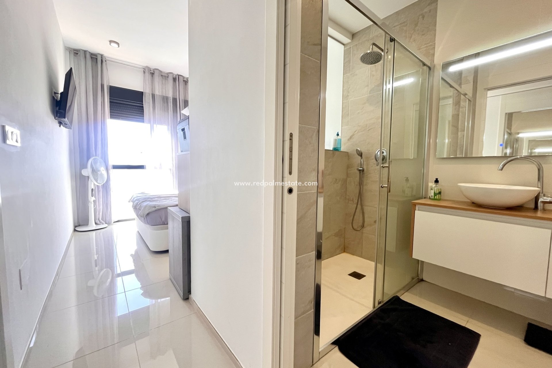 Resale - Apartments -
Orihuela Costa - La Zenia