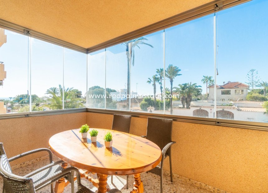 Resale - Apartments -
Orihuela Costa - La Zenia