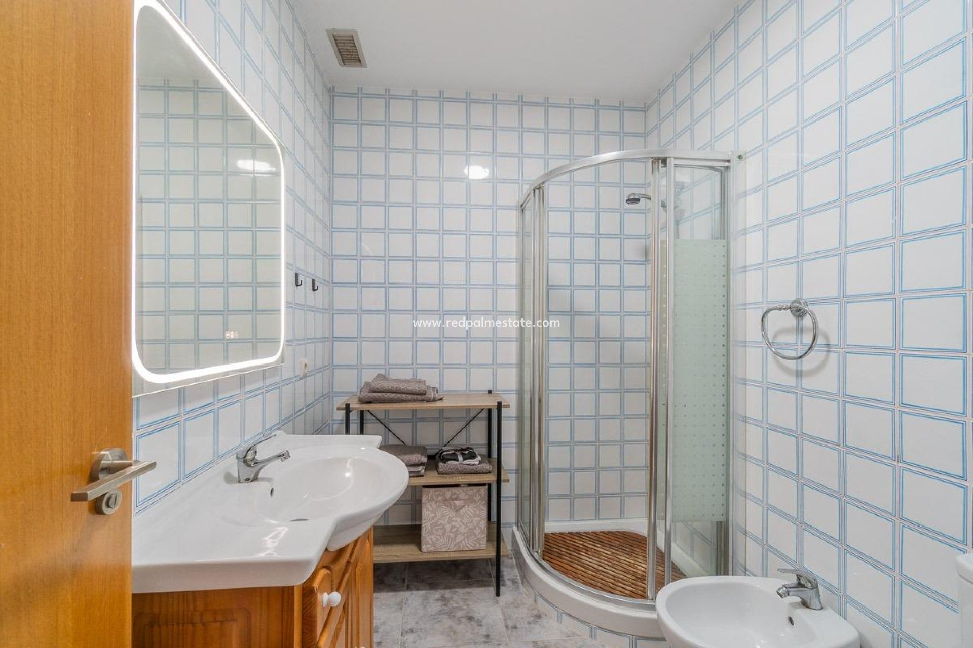 Resale - Apartments -
Orihuela Costa - La Zenia