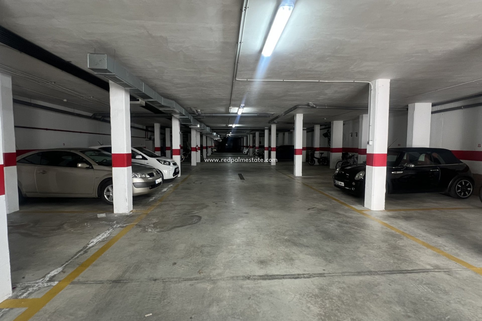 Resale - Apartments -
Orihuela Costa - La Zenia