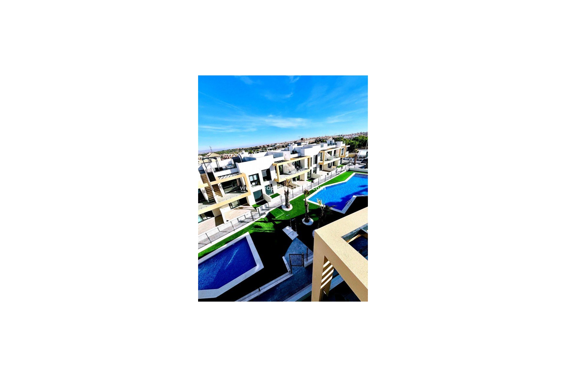 Resale - Apartments -
Orihuela Costa - Las Filipinas