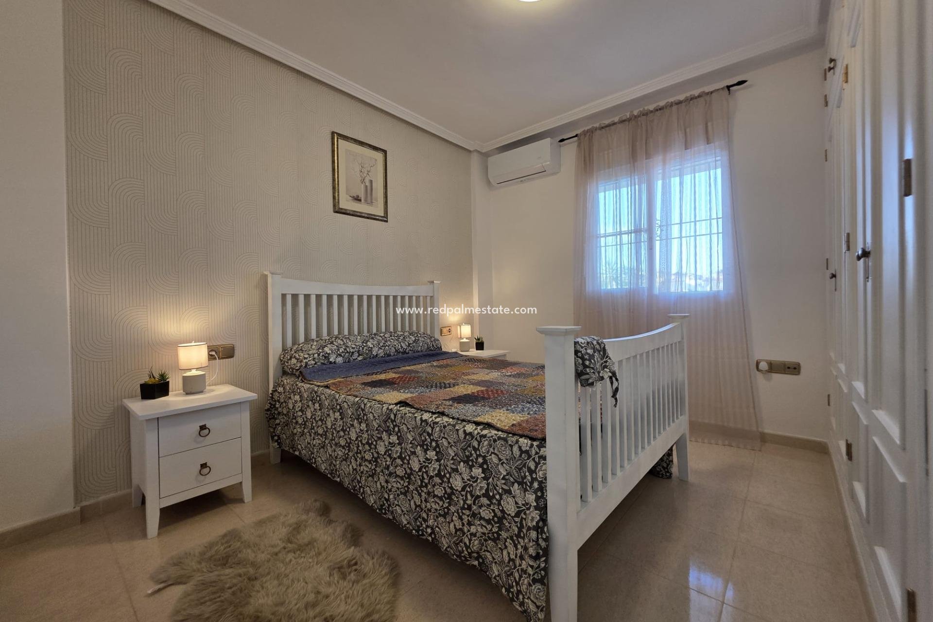 Resale - Apartments -
Orihuela Costa - Lomas De Cabo Roig-los Dolses