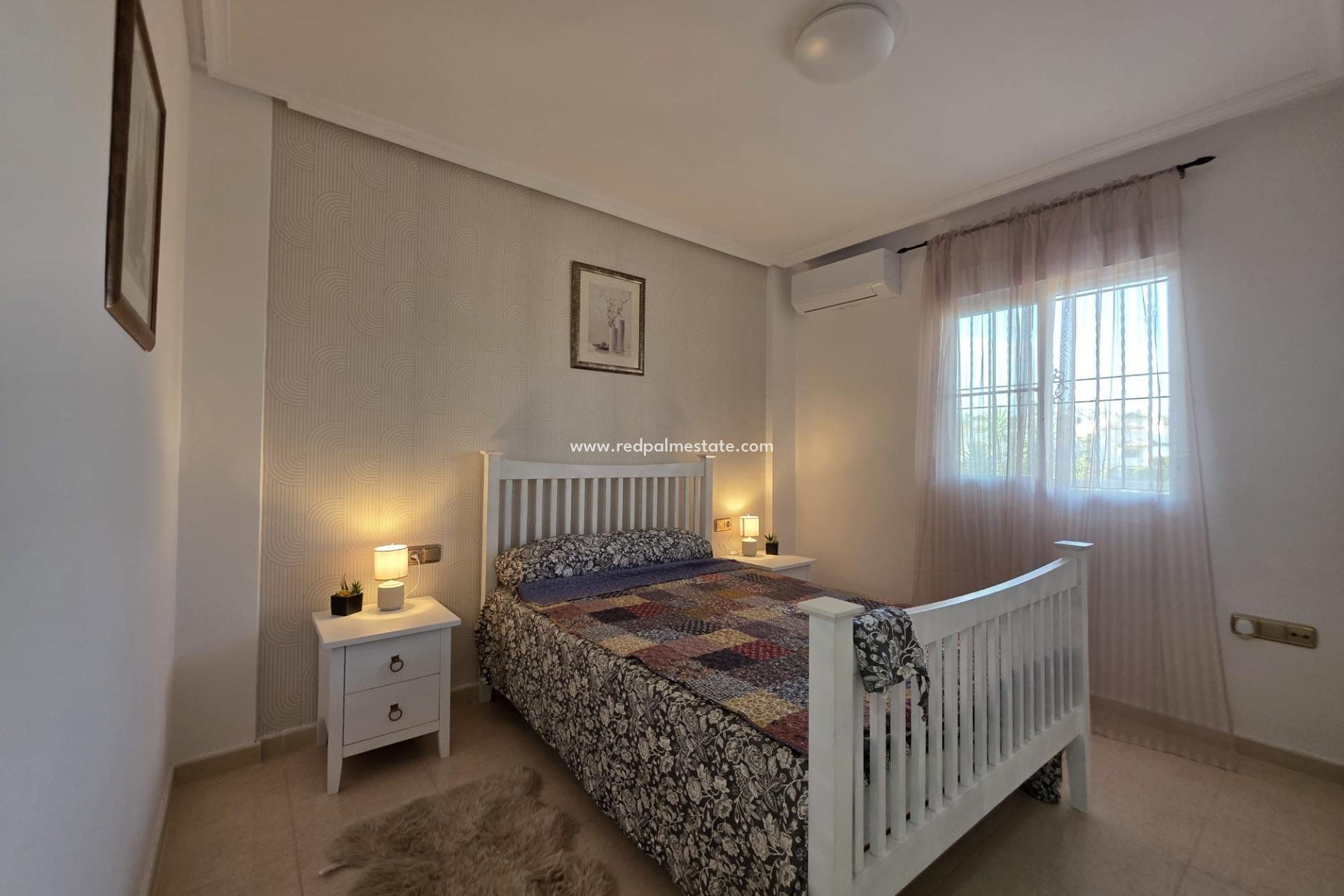 Resale - Apartments -
Orihuela Costa - Lomas De Cabo Roig-los Dolses