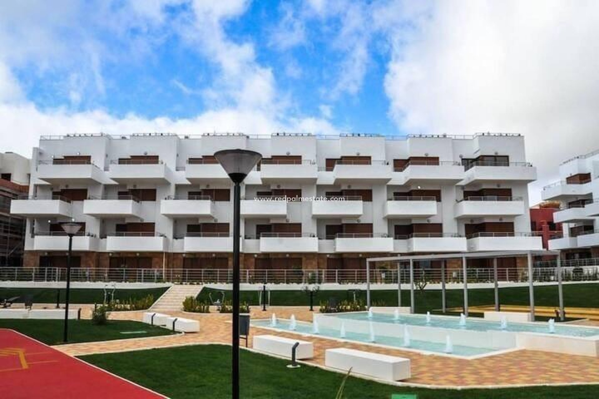 Resale - Apartments -
Orihuela Costa - Lomas de Cabo Roig