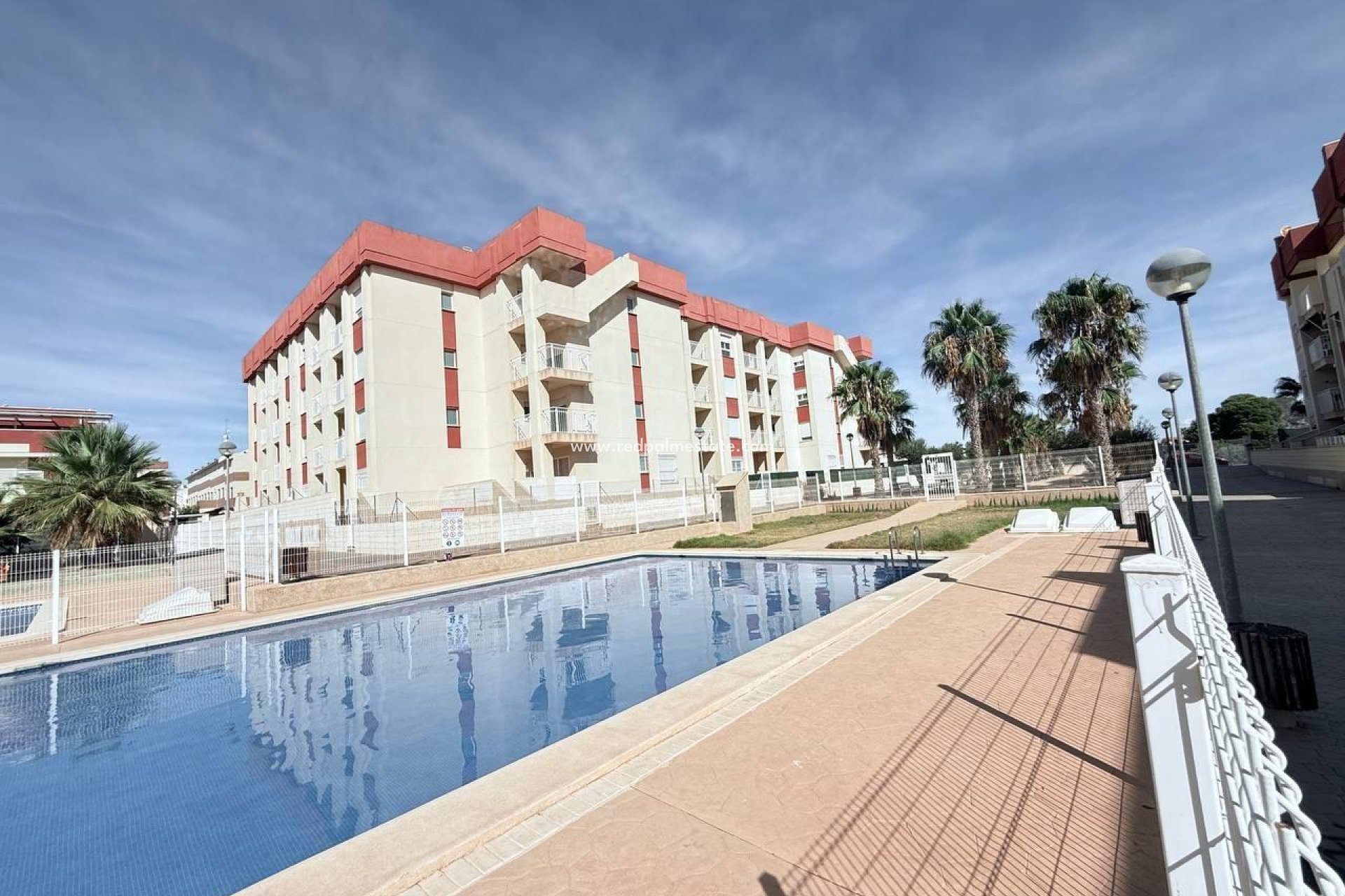Resale - Apartments -
Orihuela Costa - Lomas de Cabo Roig