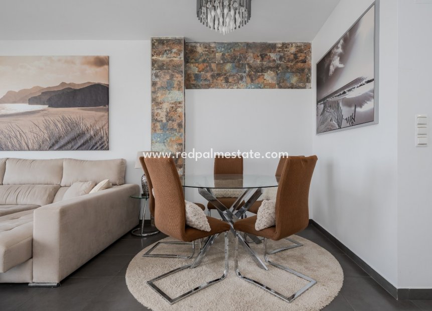 Resale - Apartments -
Orihuela Costa - Lomas de Cabo Roig