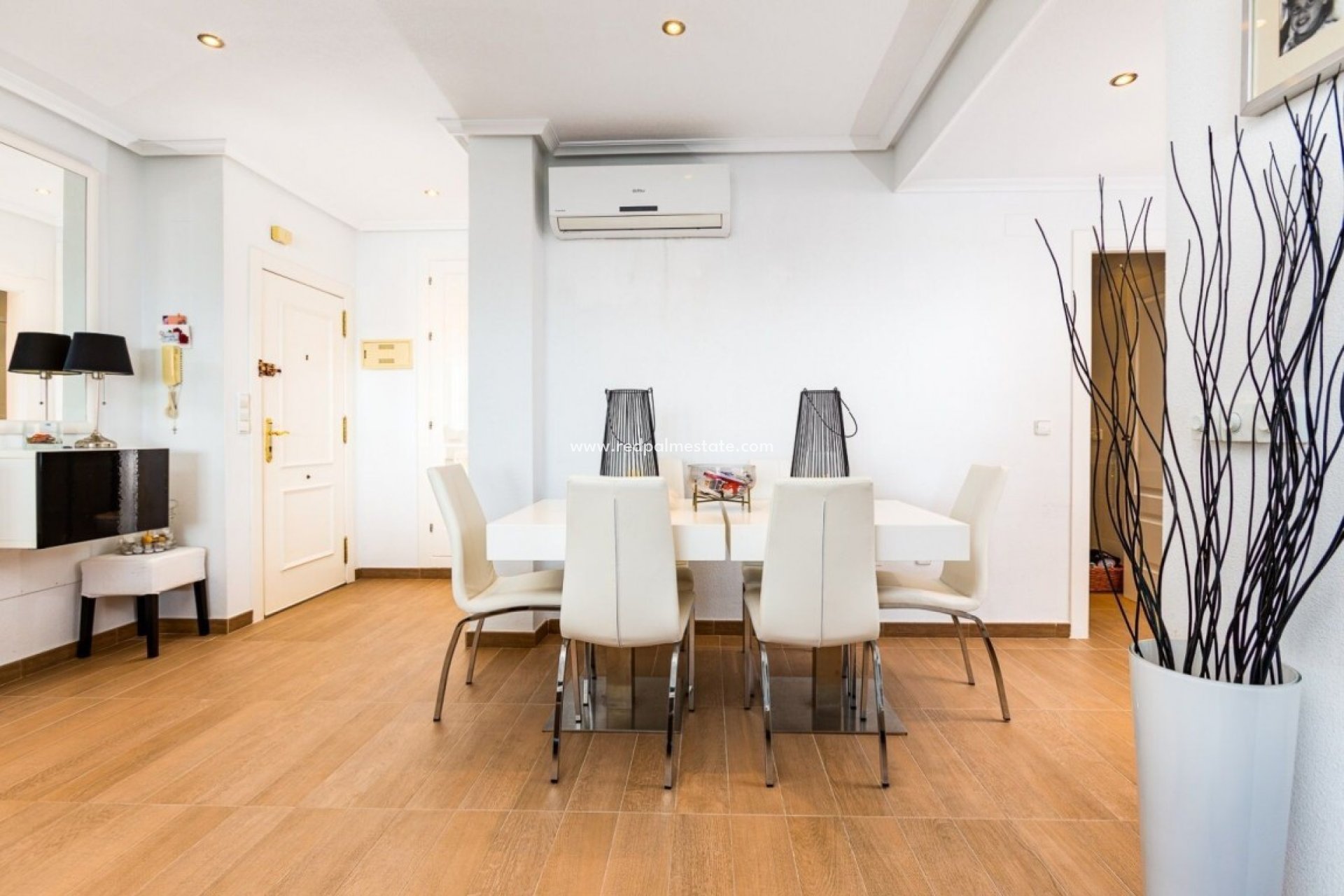 Resale - Apartments -
Orihuela Costa - Lomas de Campoamor