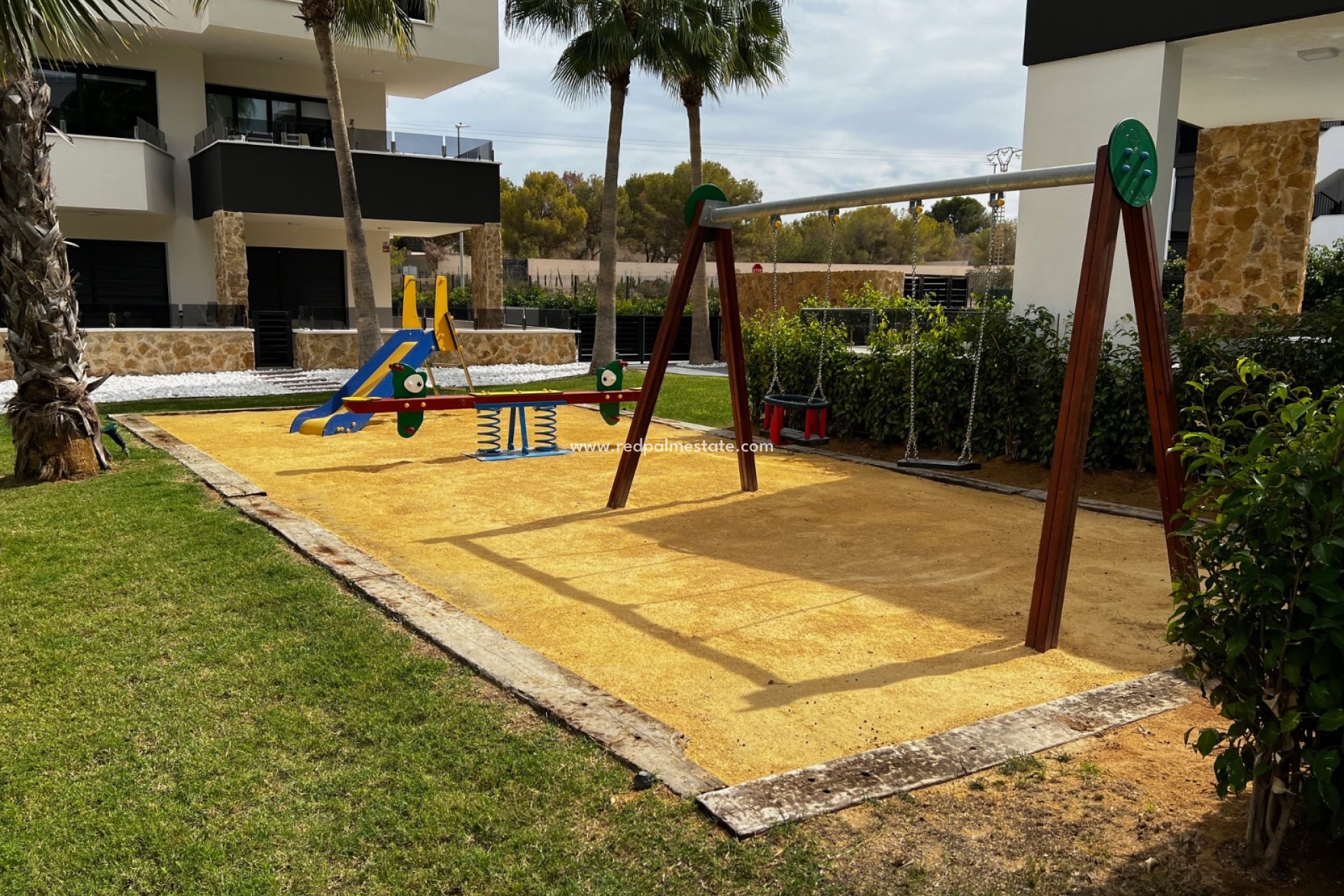 Resale - Apartments -
Orihuela Costa - Los Altos