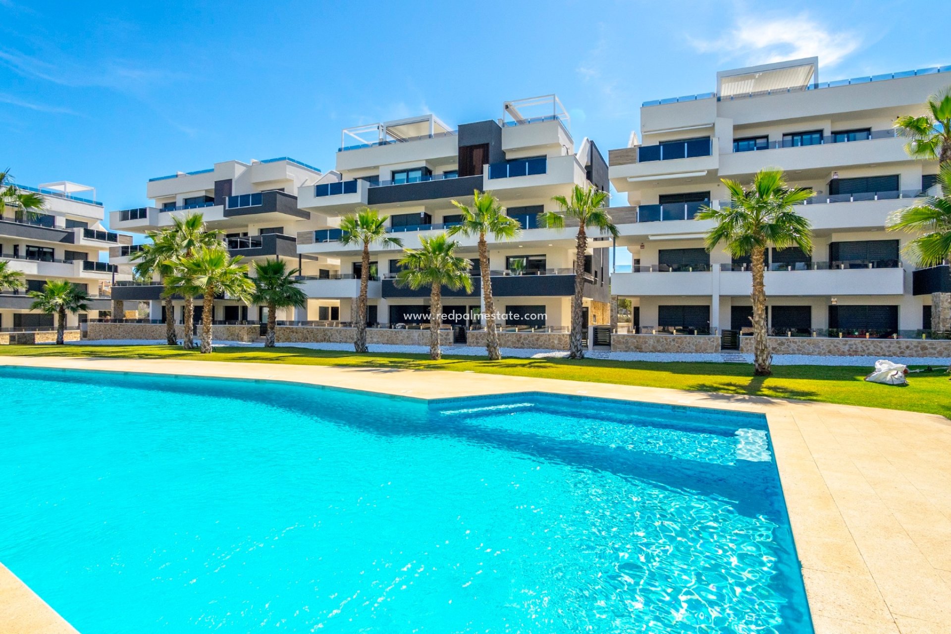 Resale - Apartments -
Orihuela Costa - Los balcones
