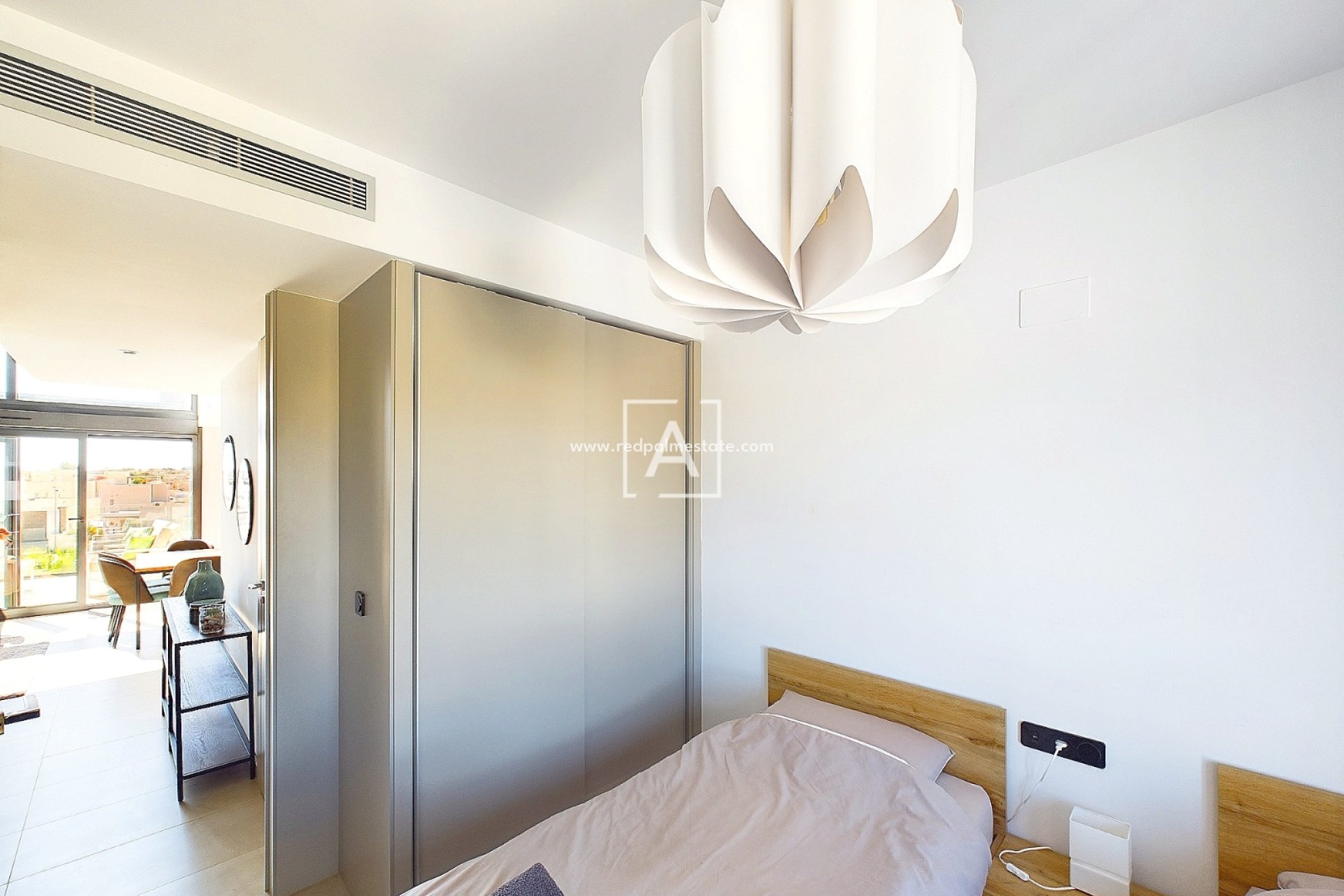 Resale - Apartments -
Orihuela Costa - Los Dolses