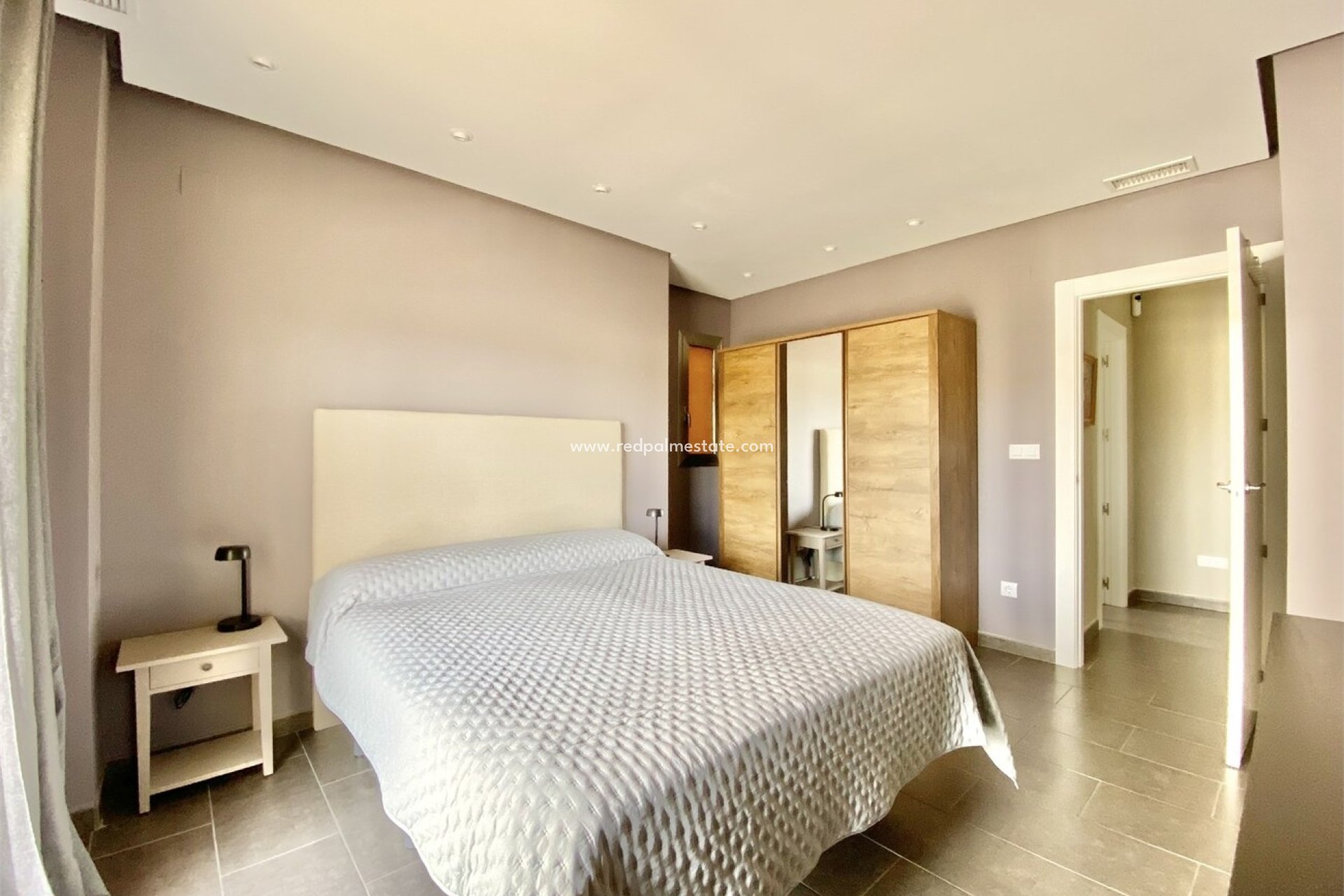 Resale - Apartments -
Orihuela Costa - Los Dolses