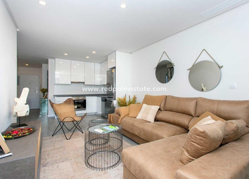 Resale - Apartments -
Orihuela Costa - Los Dolses