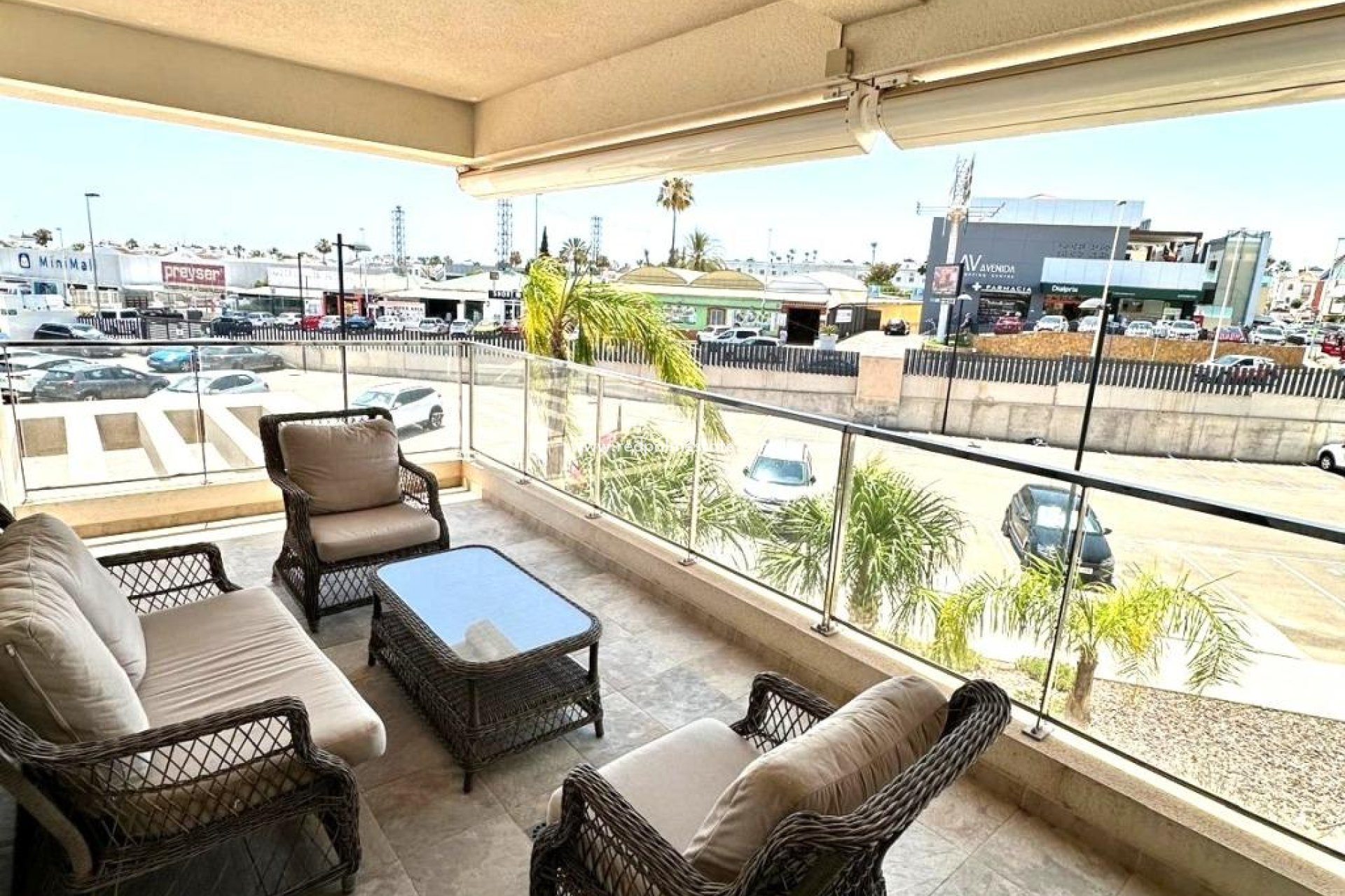 Resale - Apartments -
Orihuela Costa - Los Dolses