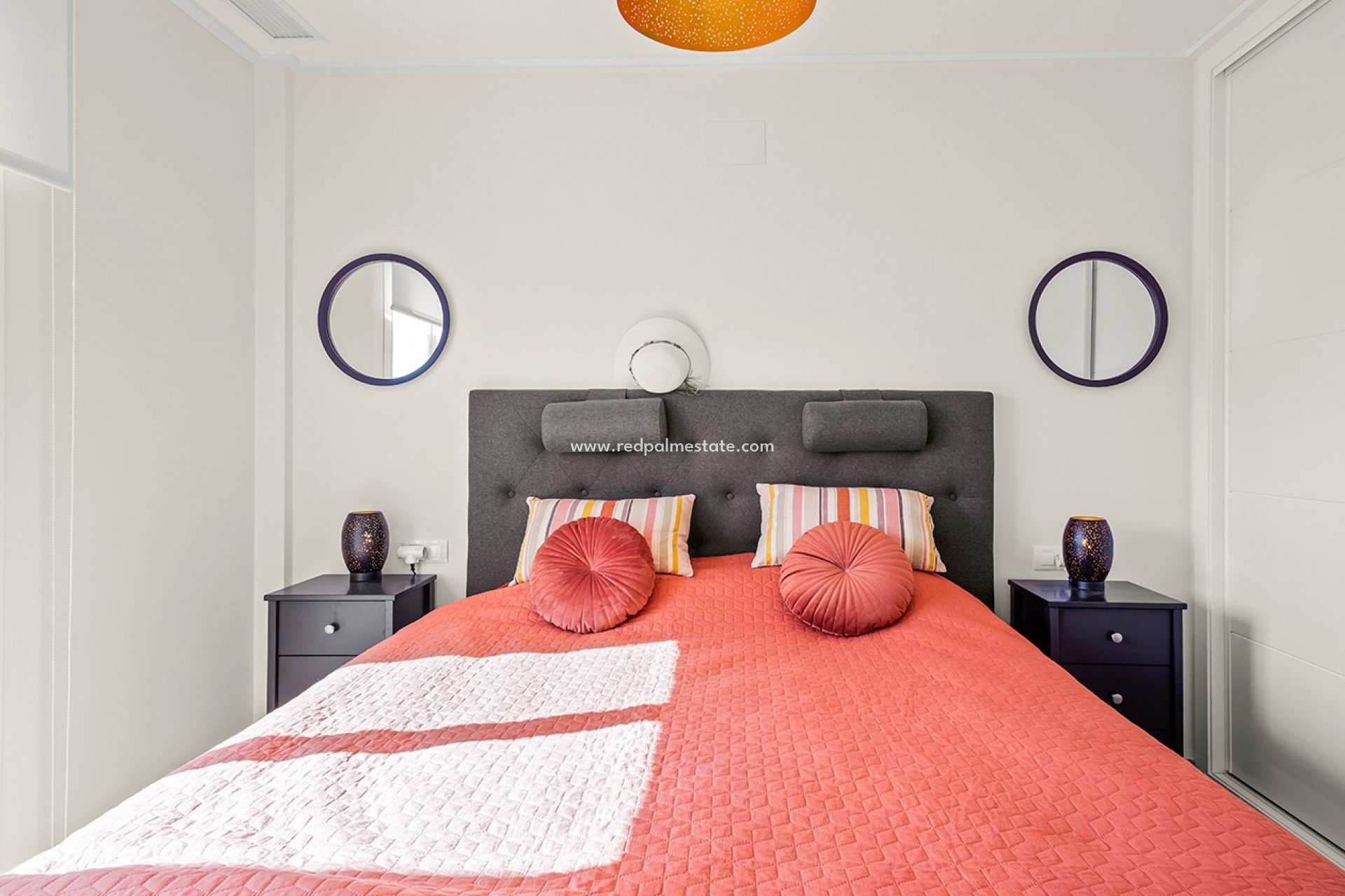 Resale - Apartments -
Orihuela Costa - Los Dolses