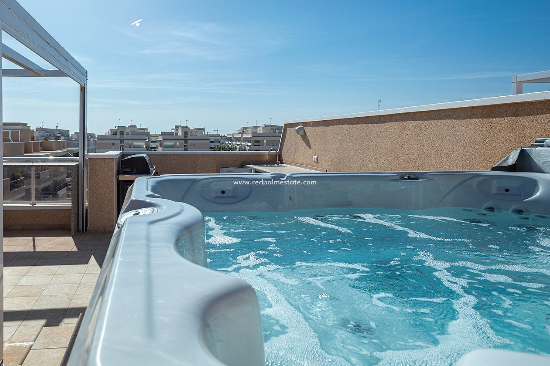 Resale - Apartments -
Orihuela Costa - Los Dolses