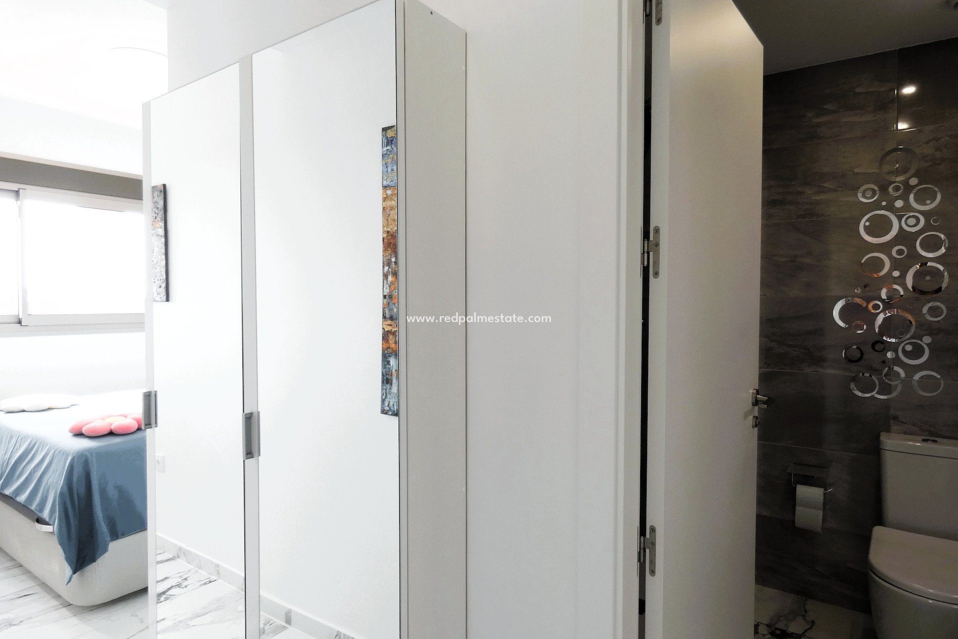 Resale - Apartments -
Orihuela Costa - Los Dolses