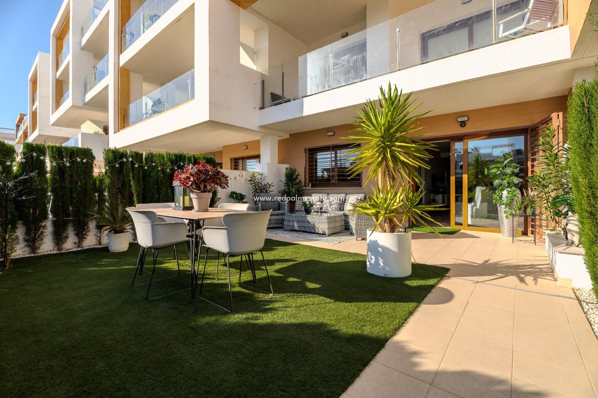 Resale - Apartments -
Orihuela Costa - Los Dolses