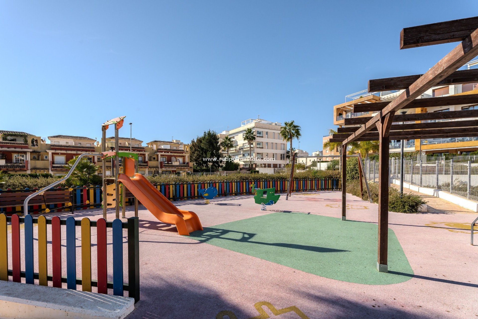 Resale - Apartments -
Orihuela Costa - Los Dolses