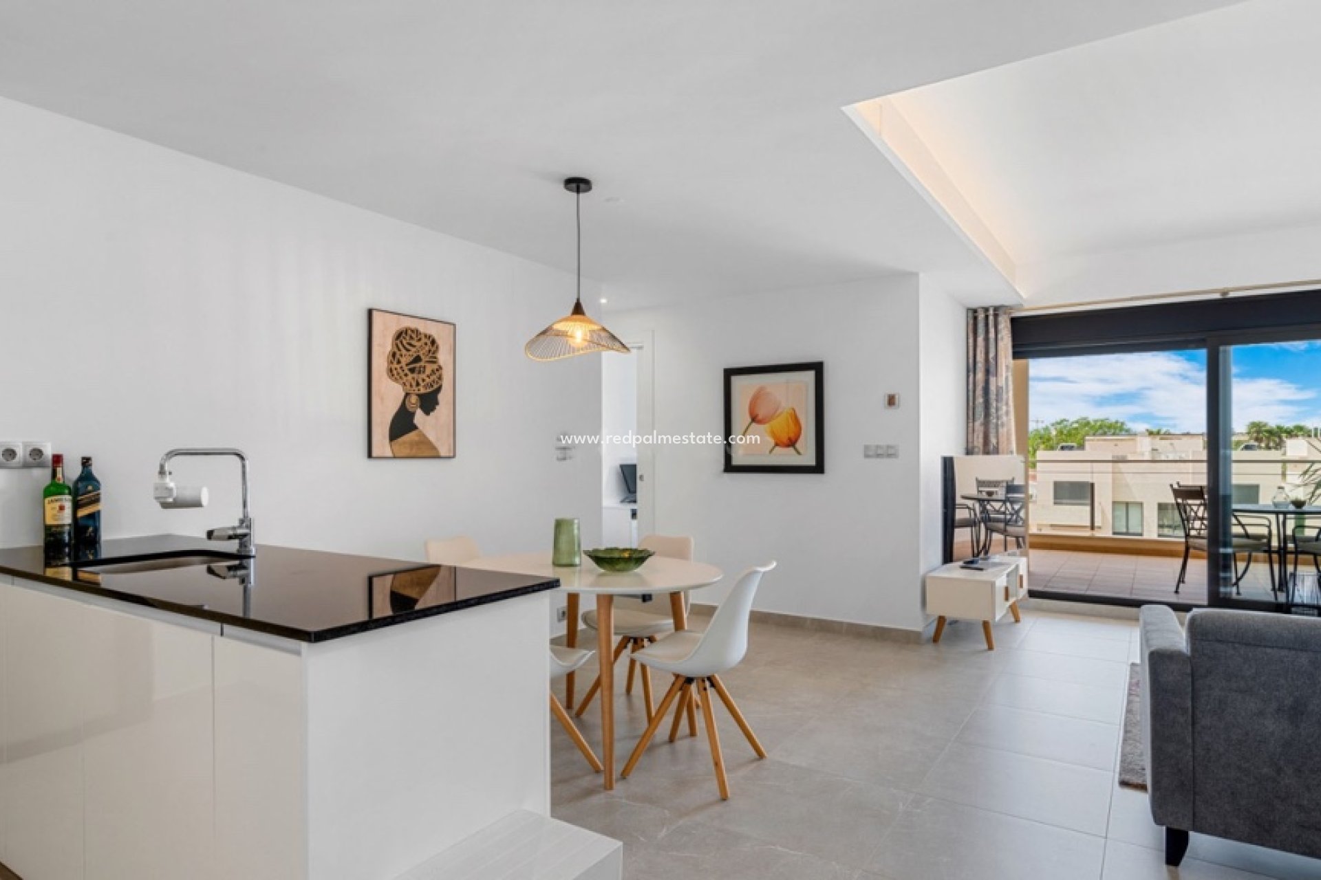 Resale - Apartments -
Orihuela Costa - Los Dolses