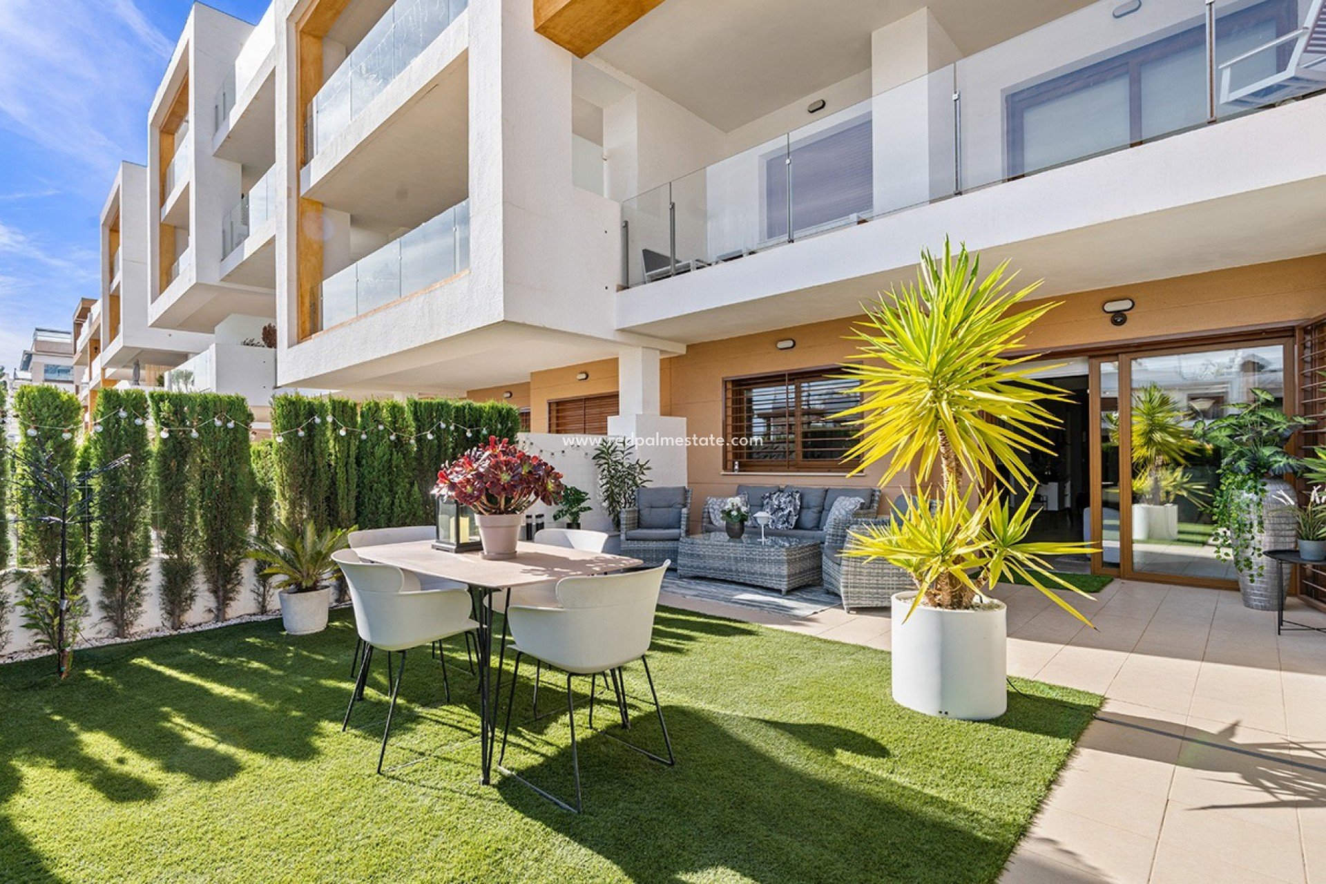 Resale - Apartments -
Orihuela Costa - Los Dolses