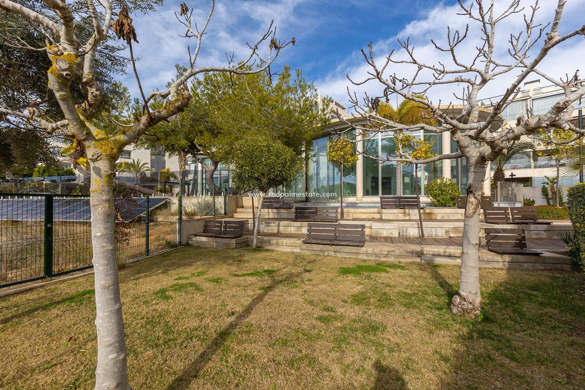 Resale - Apartments -
Orihuela Costa - Los Dolses