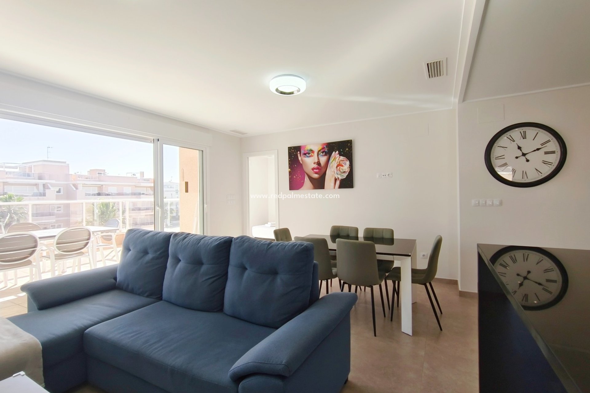 Resale - Apartments -
Orihuela Costa - Los Dolses