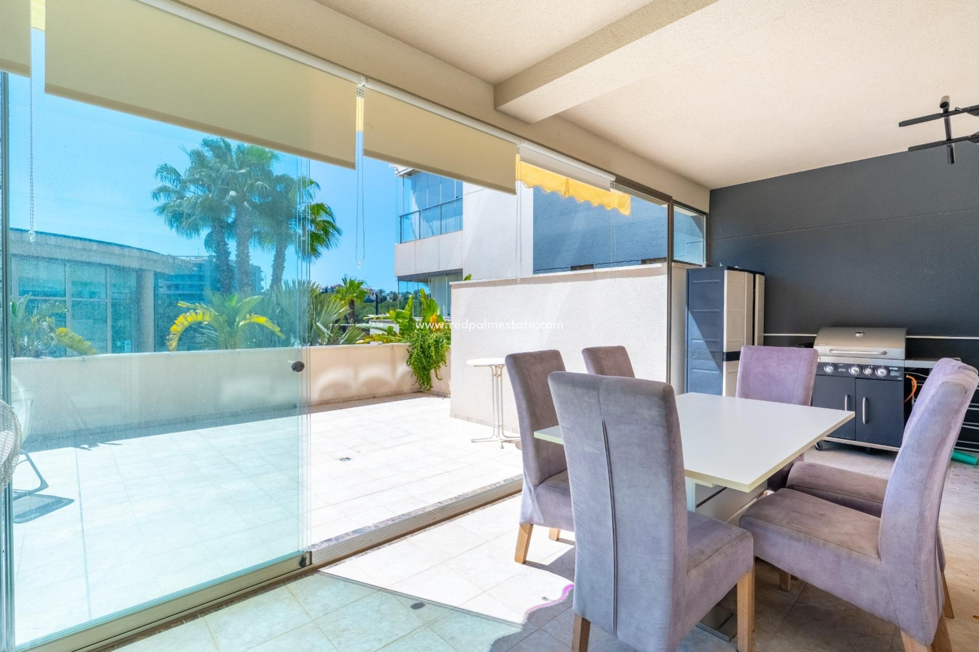 Resale - Apartments -
Orihuela Costa - Los Dolses