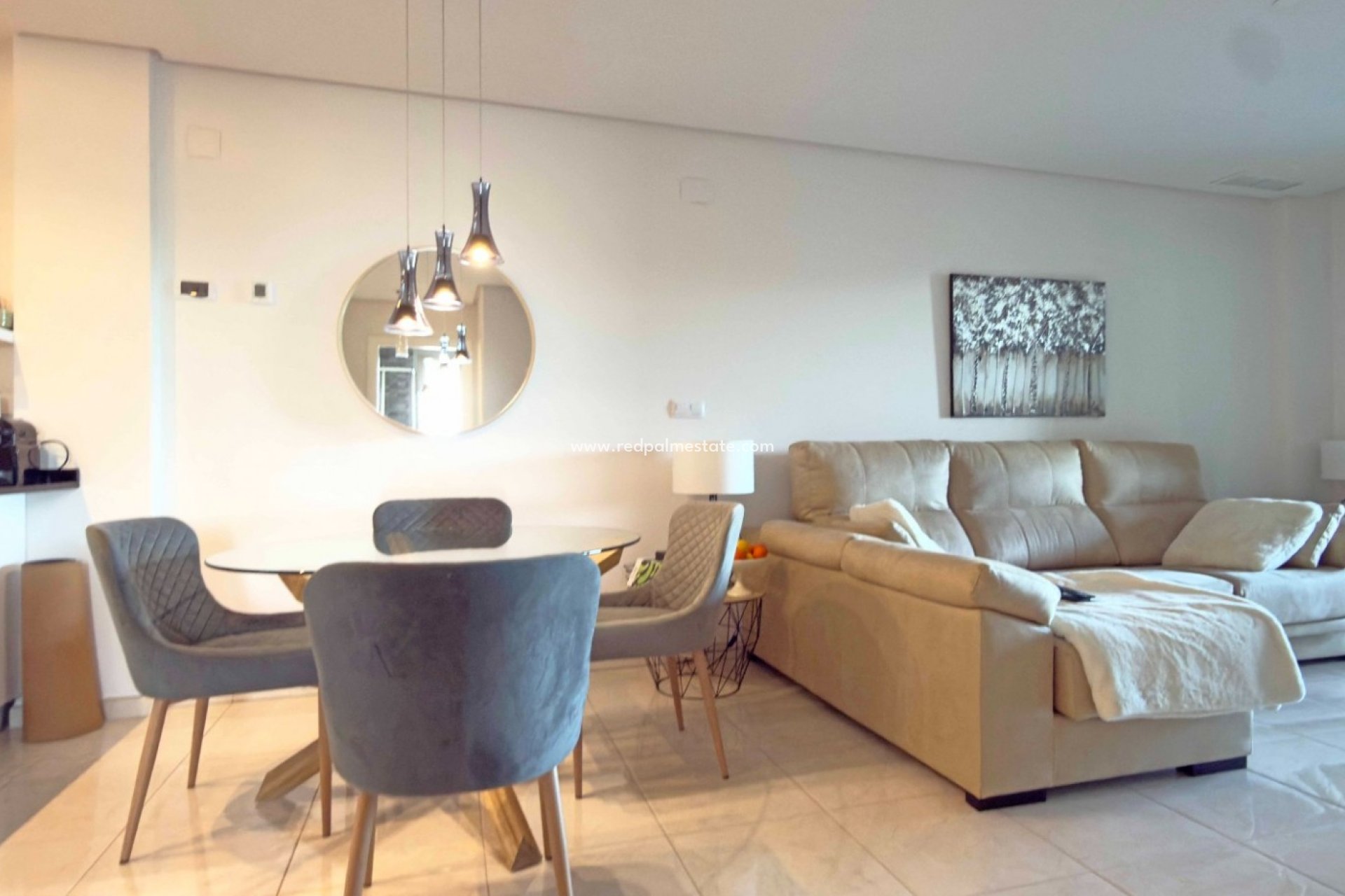 Resale - Apartments -
Orihuela Costa - Los Dolses