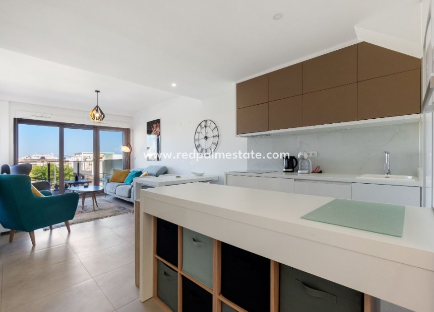 Resale - Apartments -
Orihuela Costa - Mil Palmeras