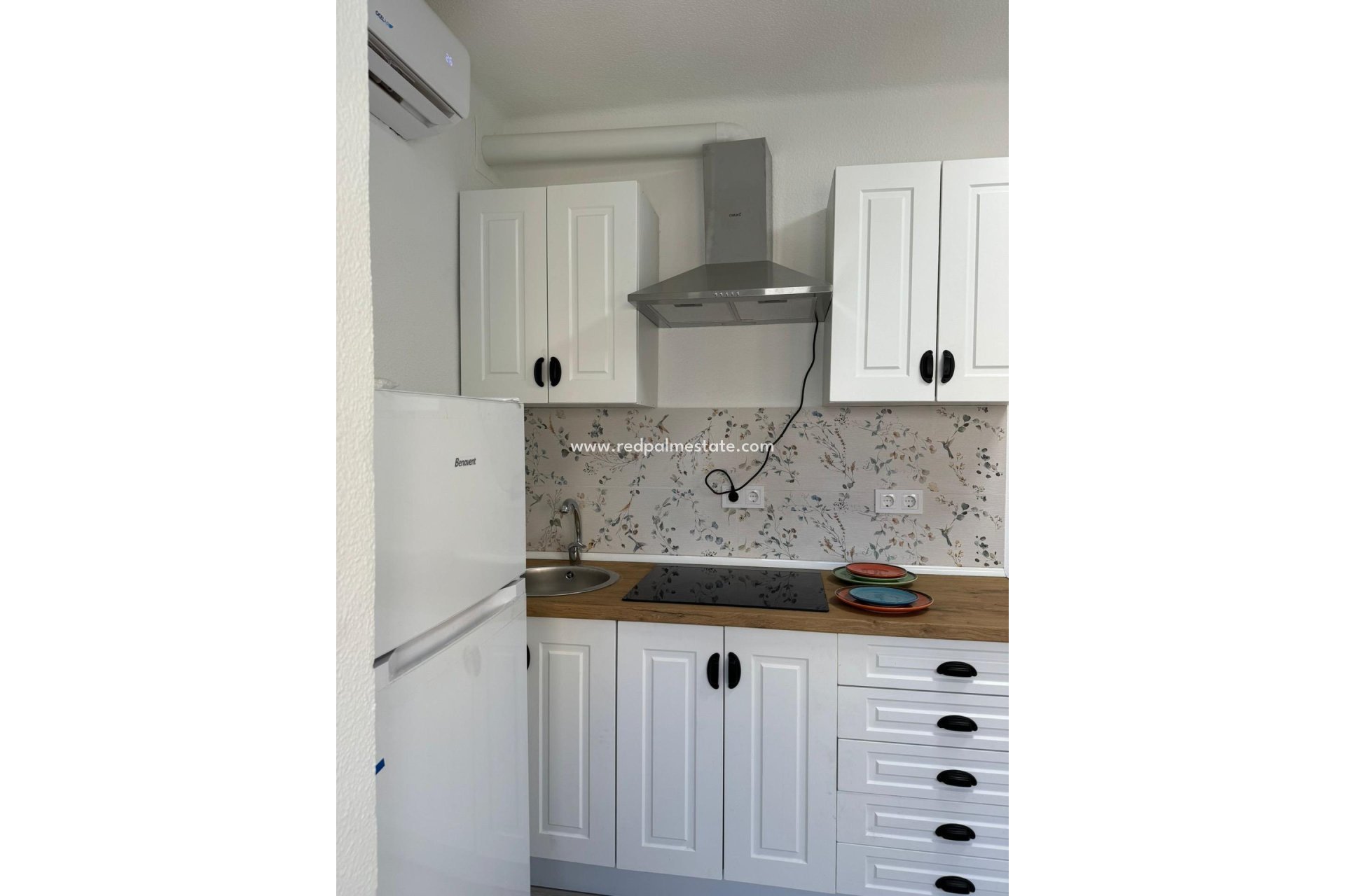 Resale - Apartments -
Orihuela Costa - Orihuela Ciudad