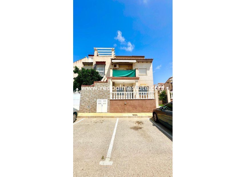 Resale - Apartments -
Orihuela Costa - Playa Flamenca