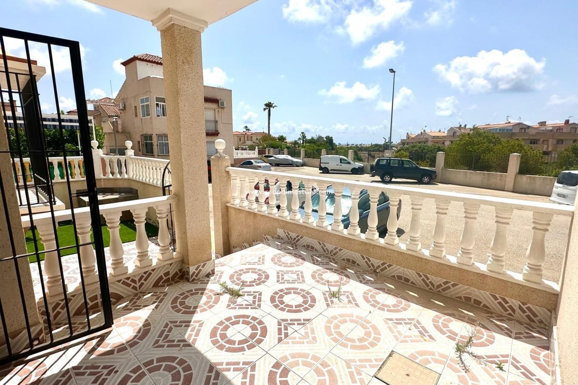 Resale - Apartments -
Orihuela Costa - Playa Flamenca