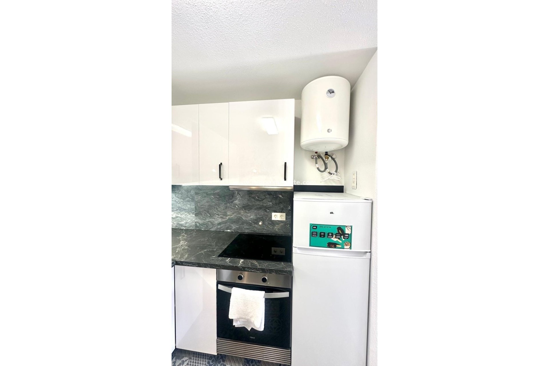 Resale - Apartments -
Orihuela Costa - Playa Flamenca