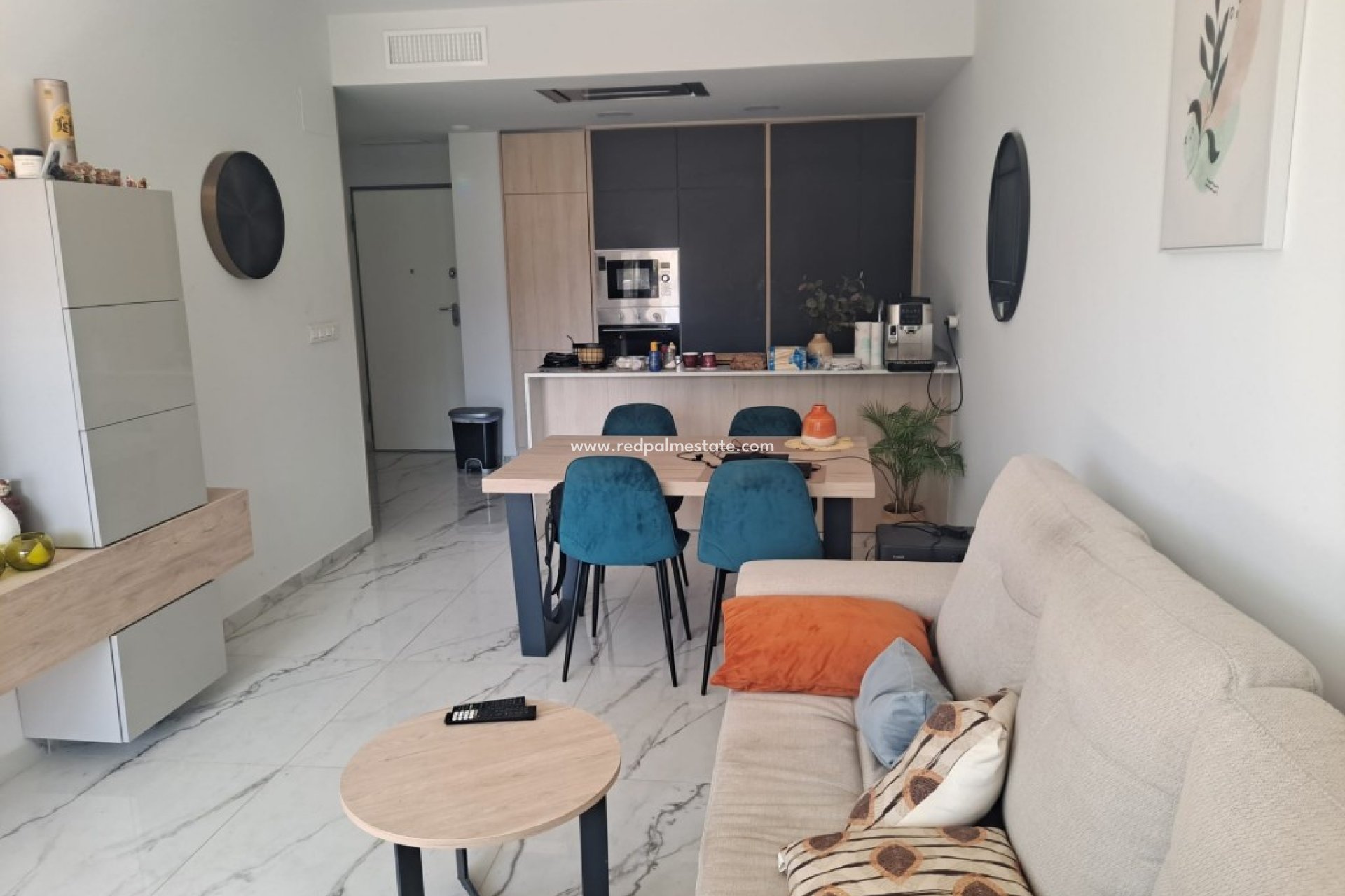 Resale - Apartments -
Orihuela Costa - Playa Flamenca