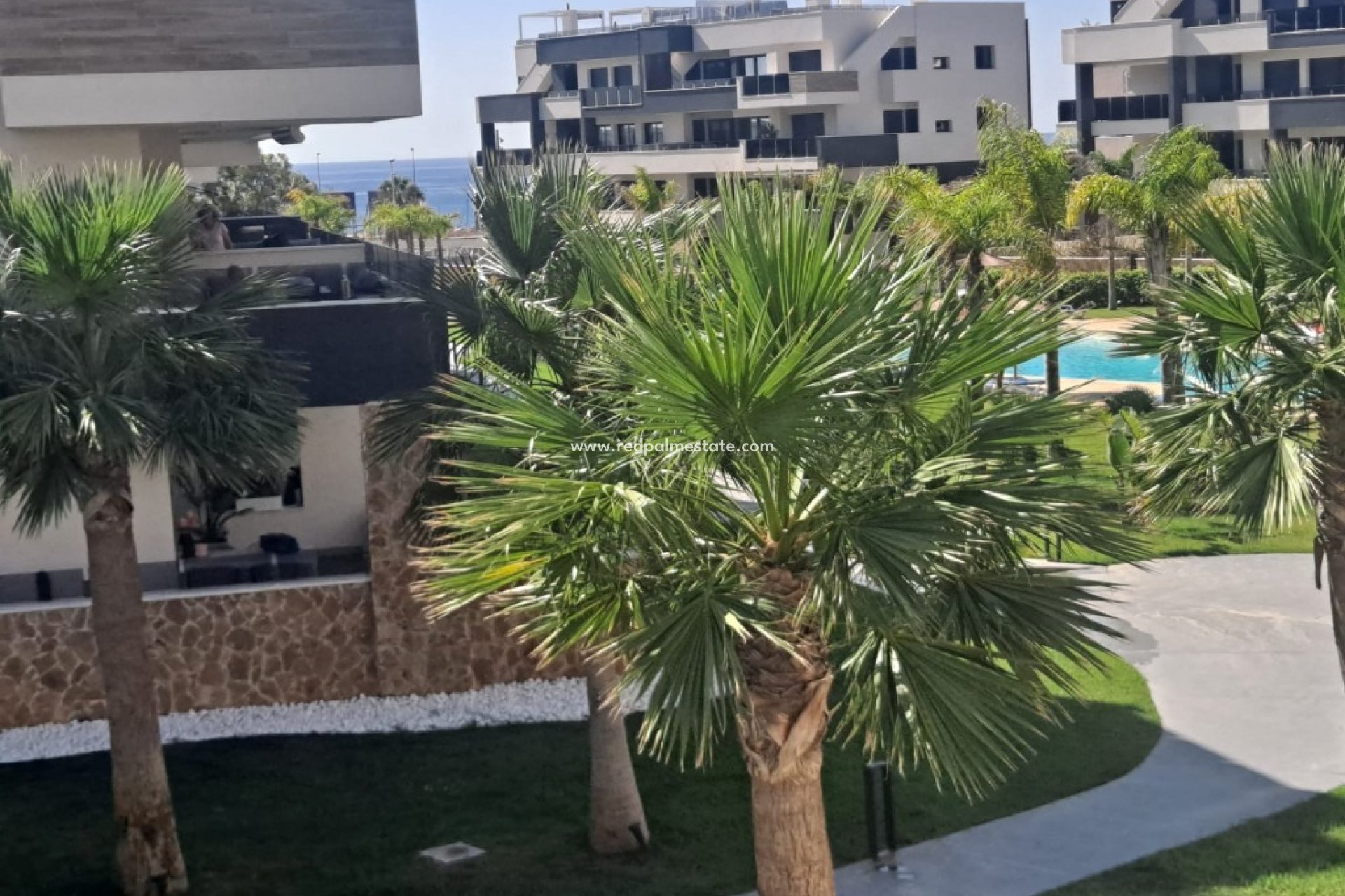 Resale - Apartments -
Orihuela Costa - Playa Flamenca