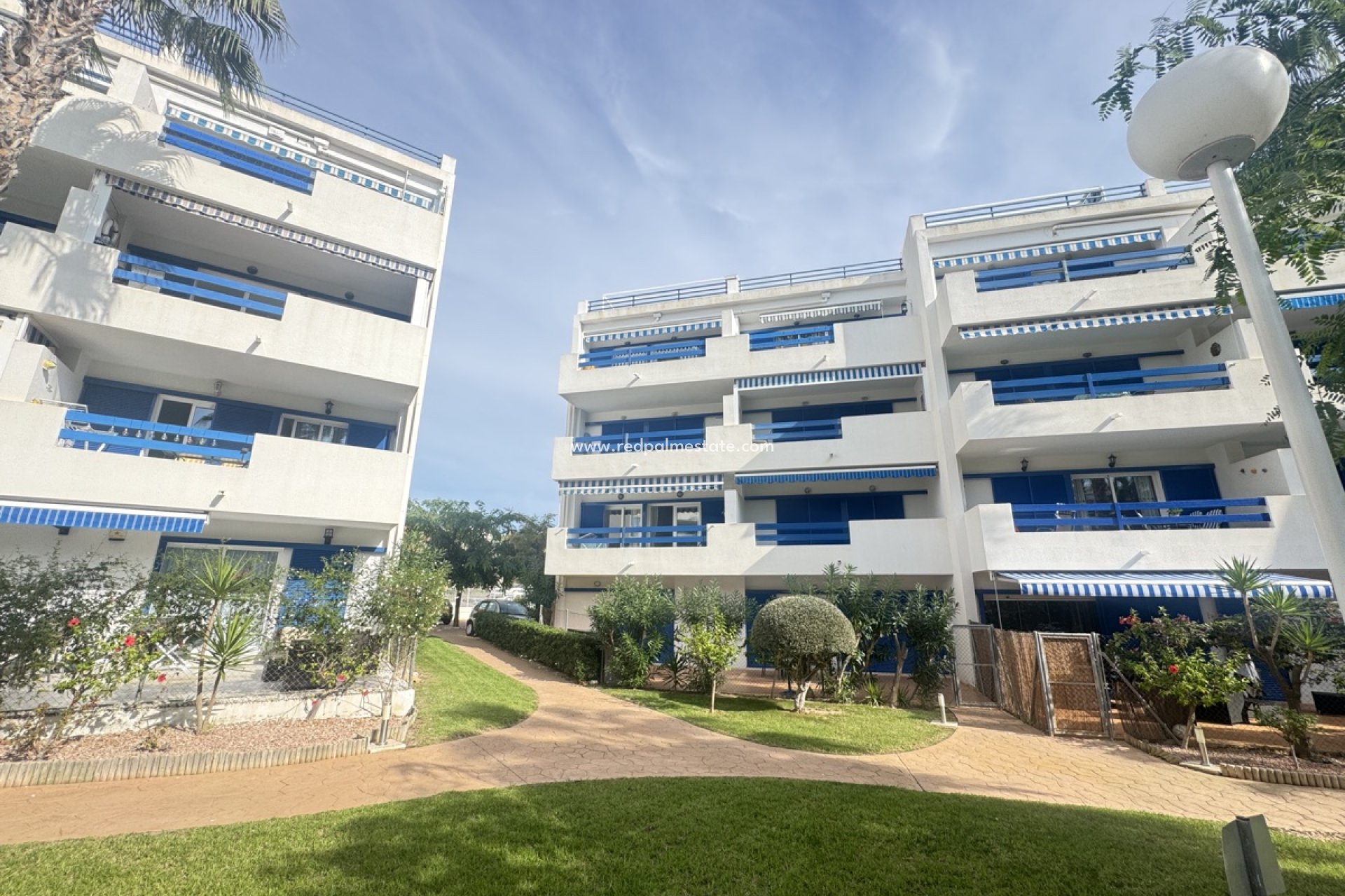 Resale - Apartments -
Orihuela Costa - Playa Flamenca