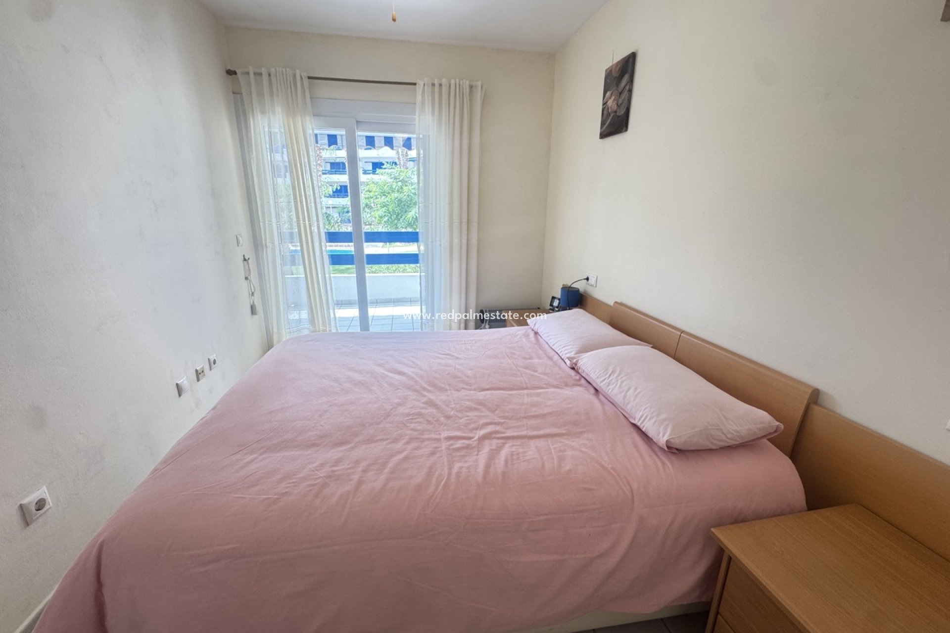 Resale - Apartments -
Orihuela Costa - Playa Flamenca