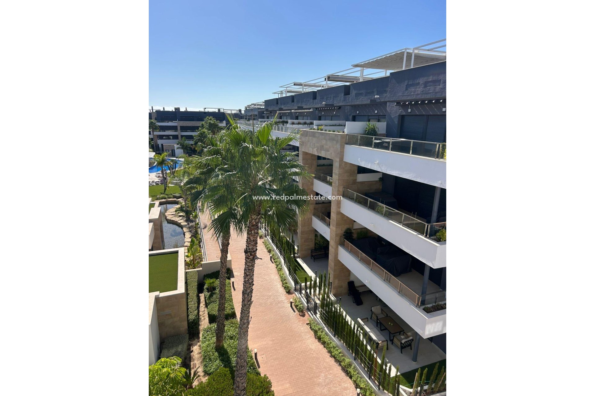 Resale - Apartments -
Orihuela Costa - Playa Flamenca