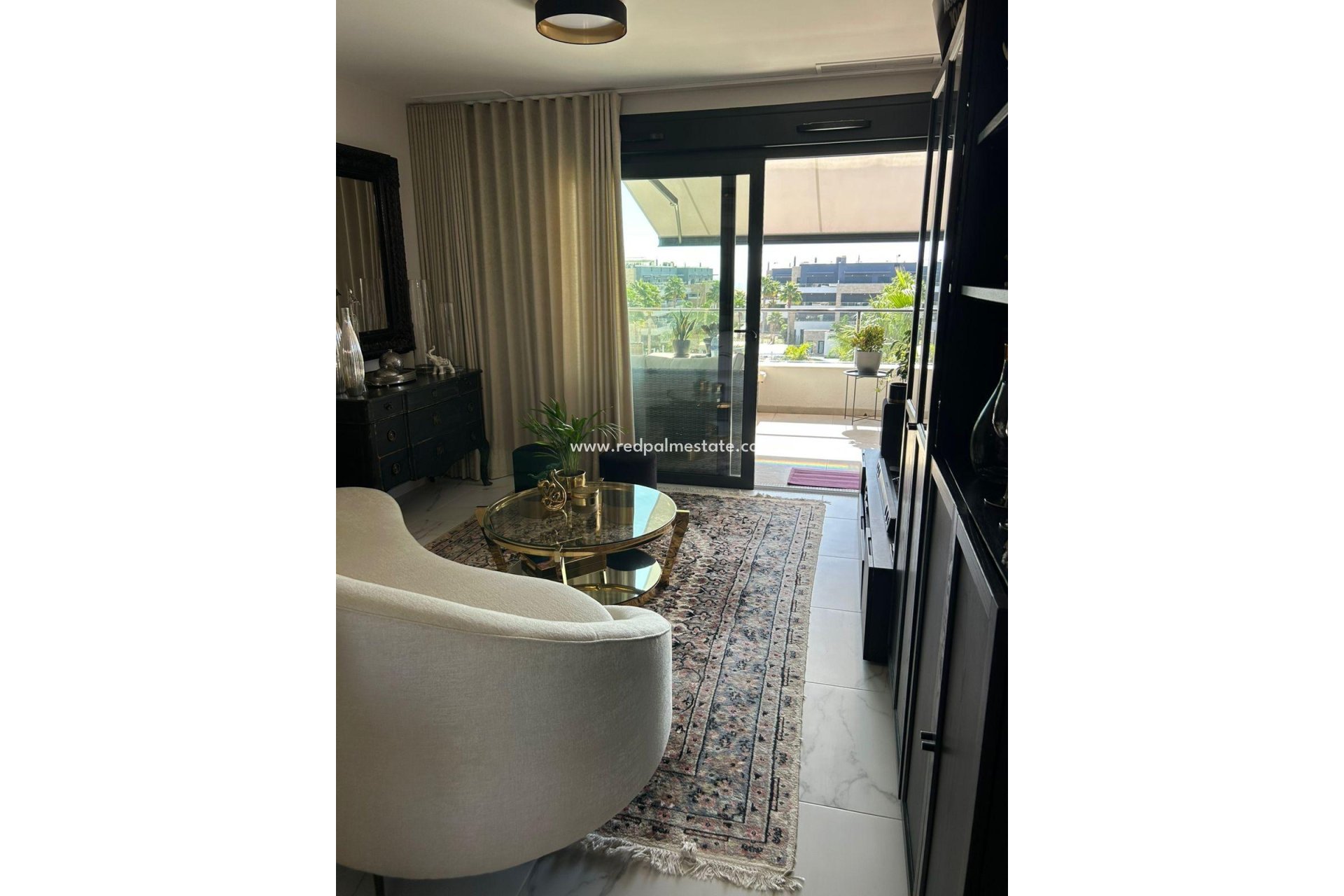 Resale - Apartments -
Orihuela Costa - Playa Flamenca