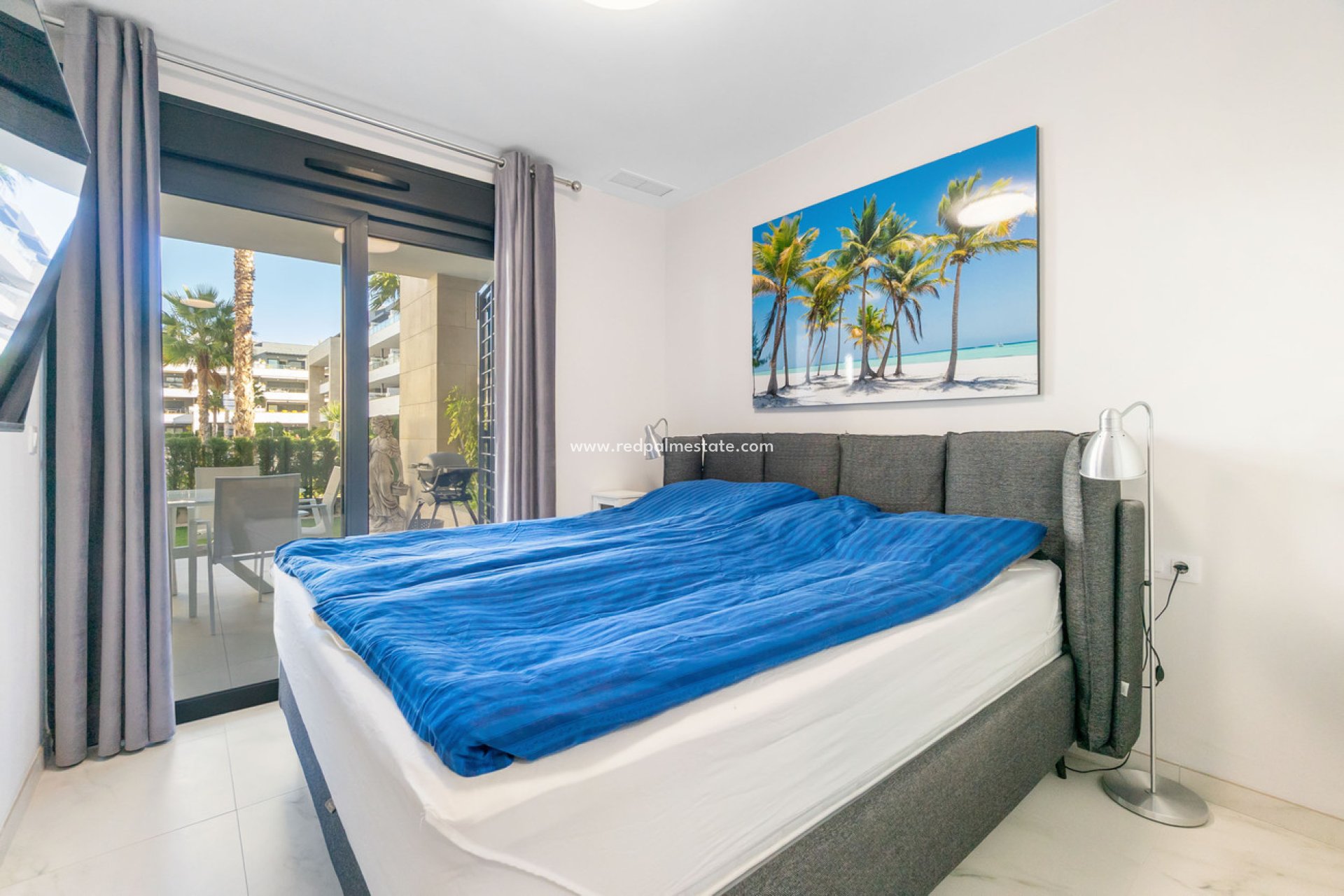 Resale - Apartments -
Orihuela Costa - Playa Flamenca