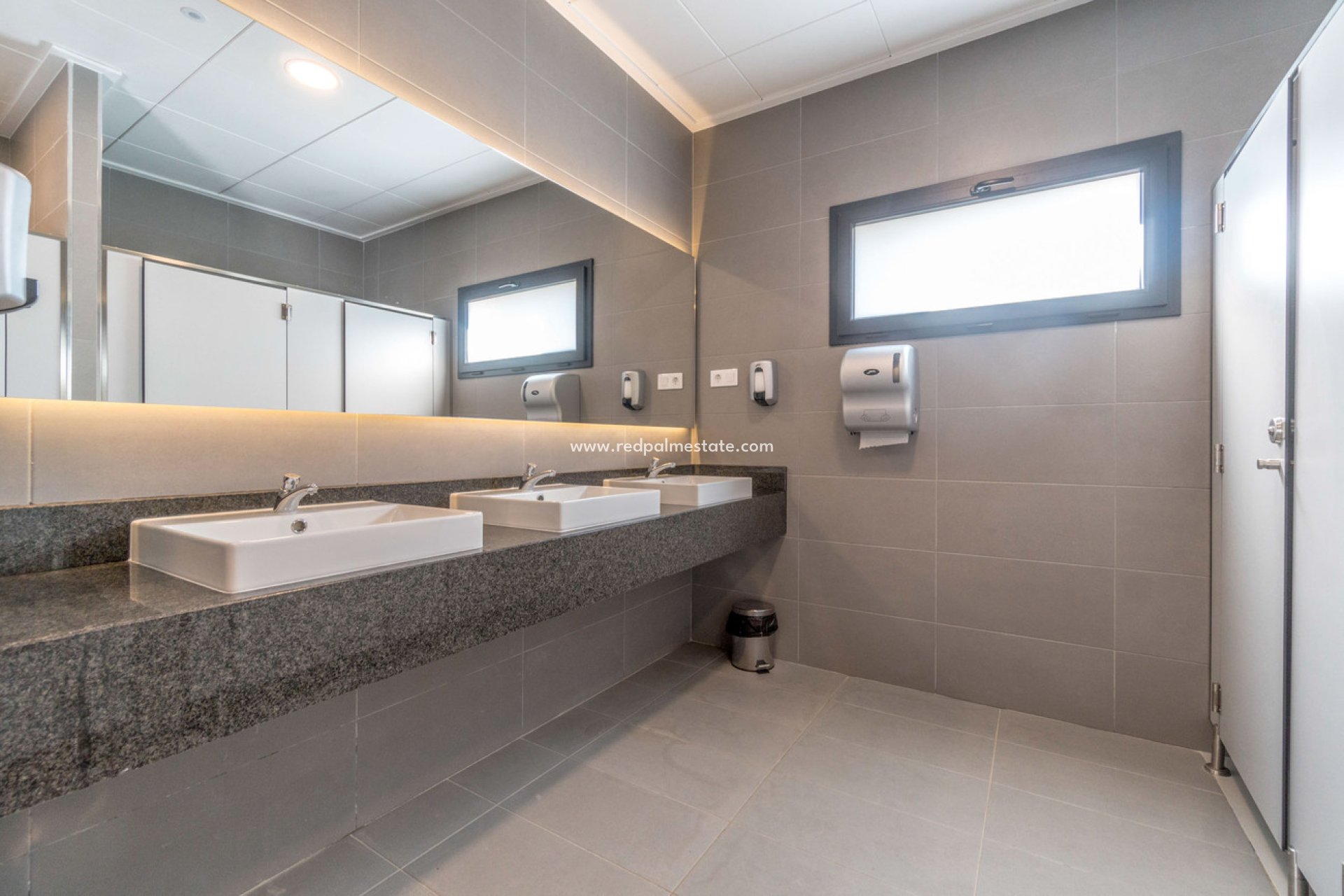 Resale - Apartments -
Orihuela Costa - Playa Flamenca