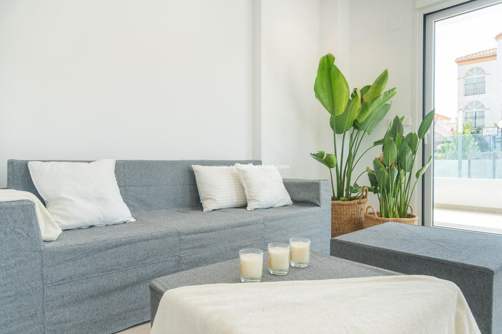 Resale - Apartments -
Orihuela Costa - Playa Flamenca