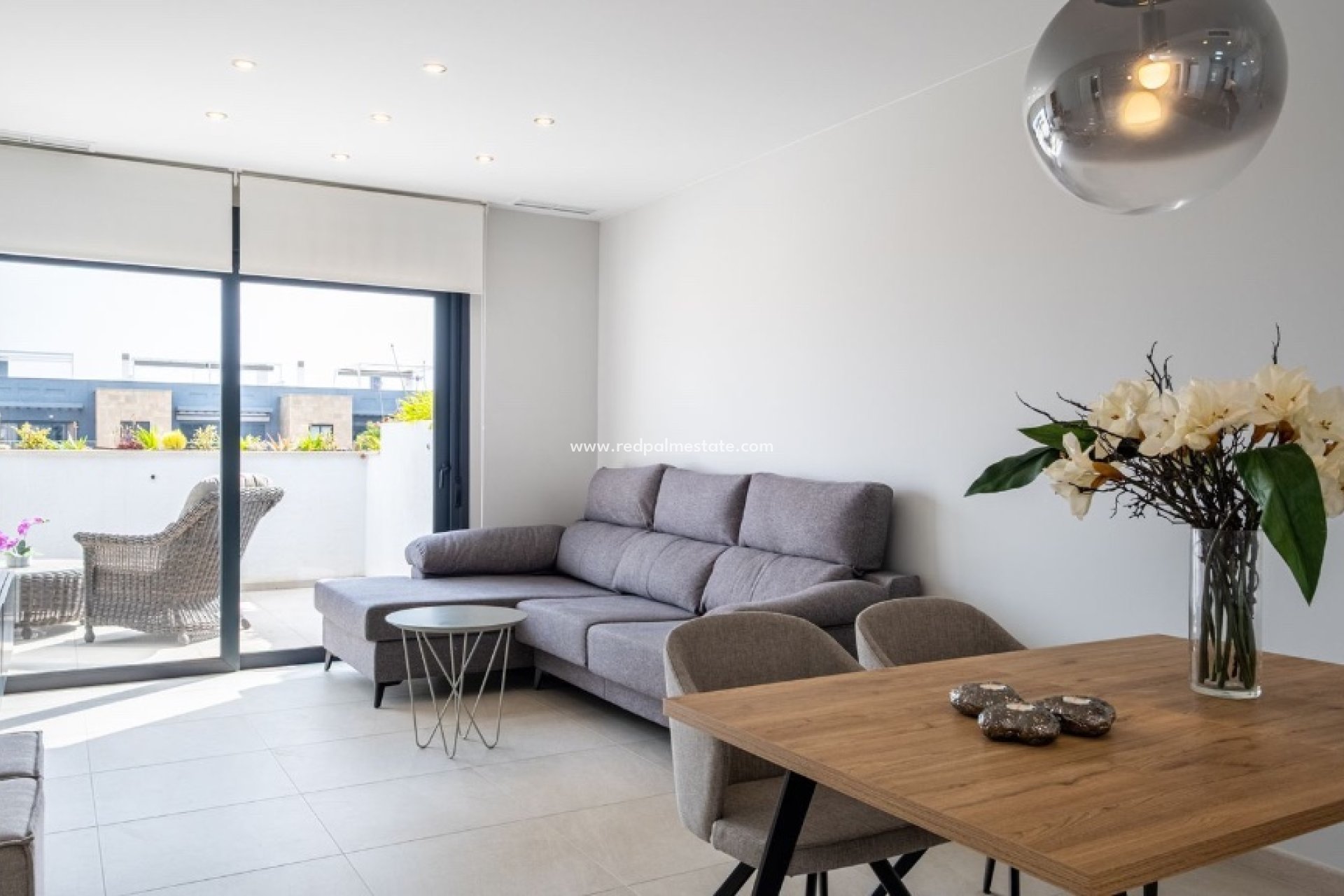 Resale - Apartments -
Orihuela Costa - Playa Flamenca