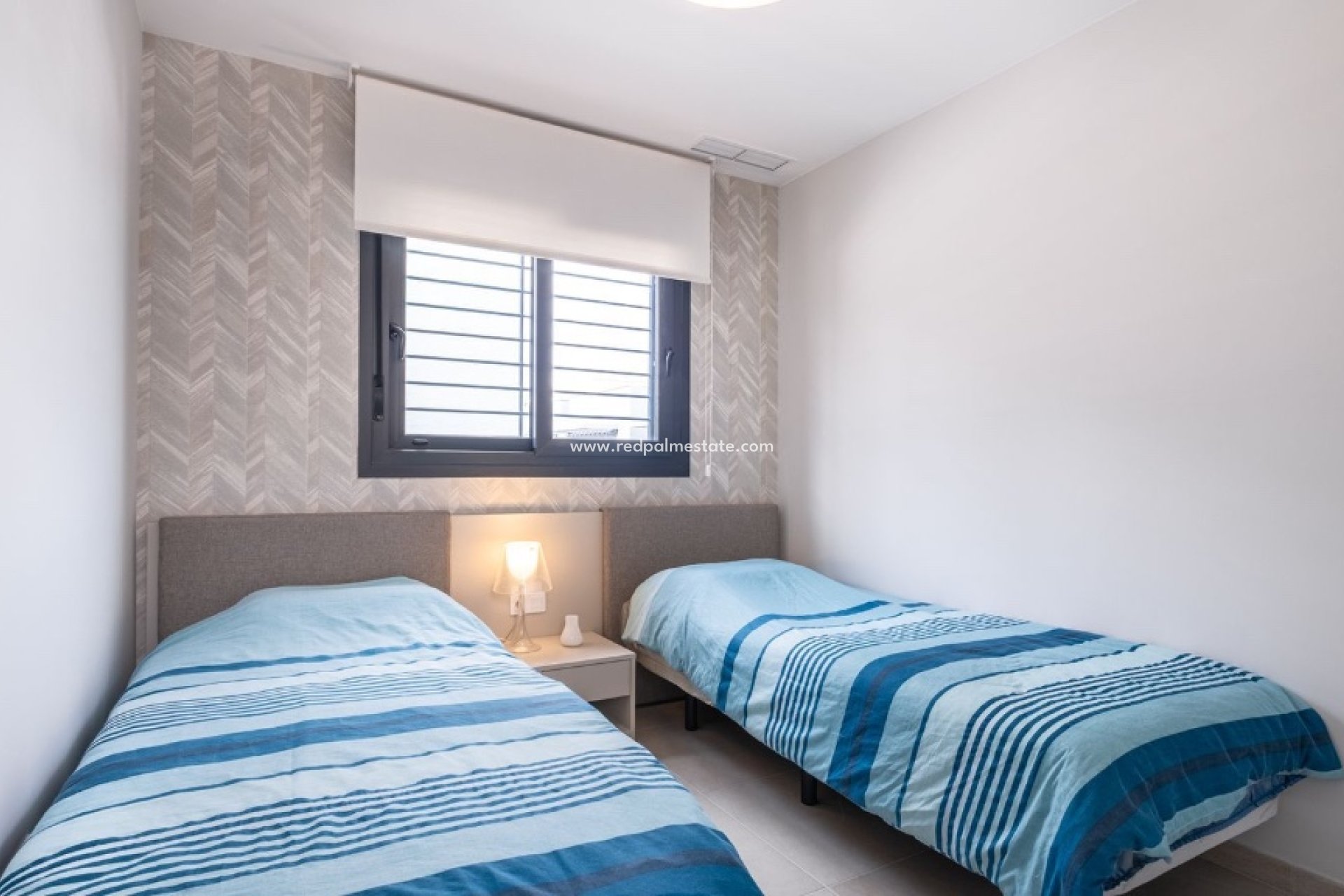 Resale - Apartments -
Orihuela Costa - Playa Flamenca