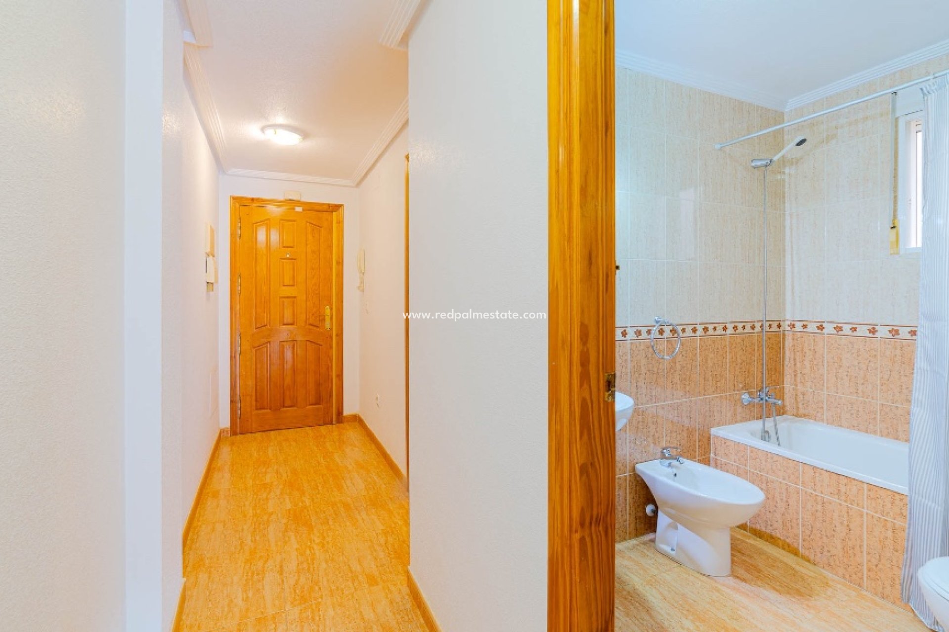 Resale - Apartments -
Orihuela Costa - Playa Flamenca