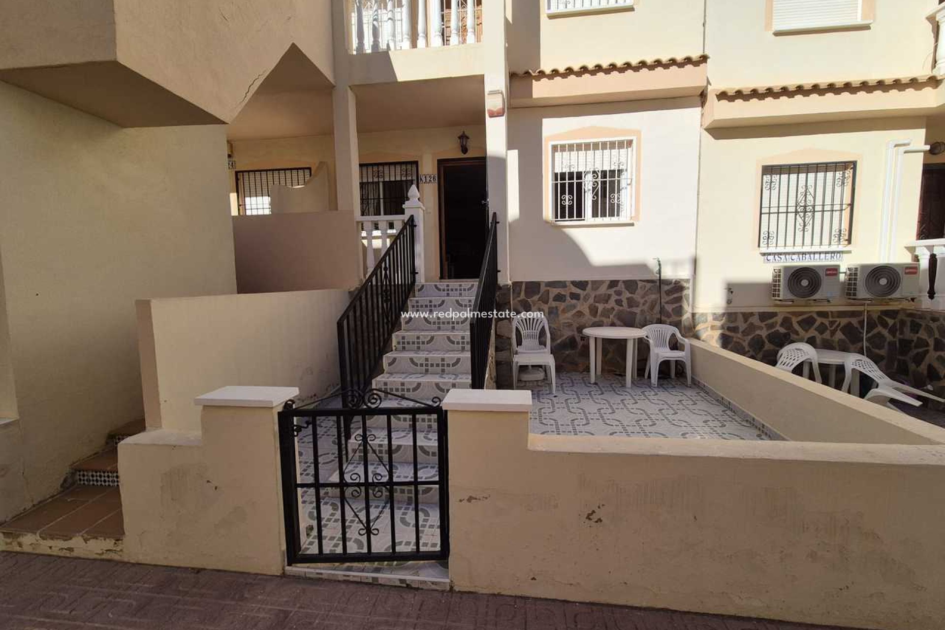 Resale - Apartments -
Orihuela Costa - Playa Flamenca