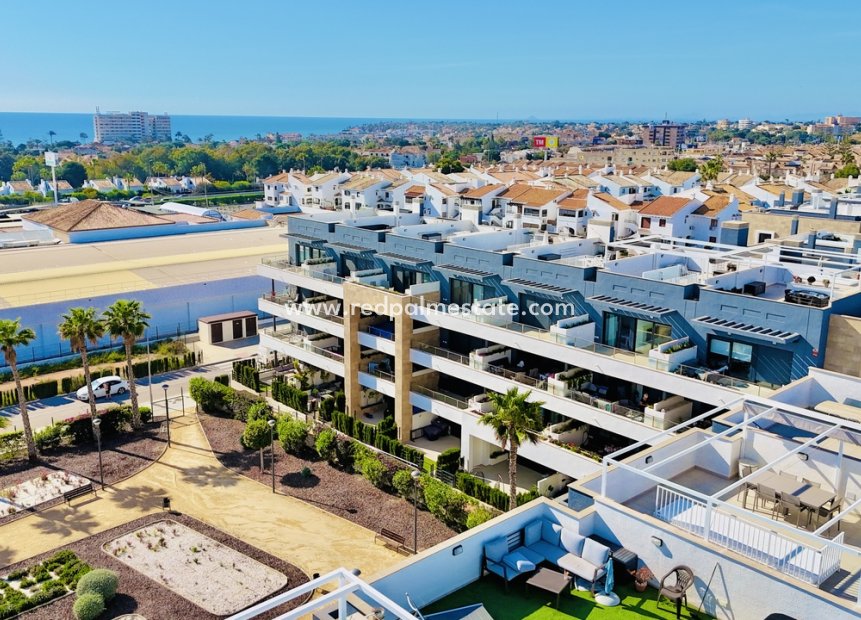 Resale - Apartments -
Orihuela Costa - Playa Flamenca